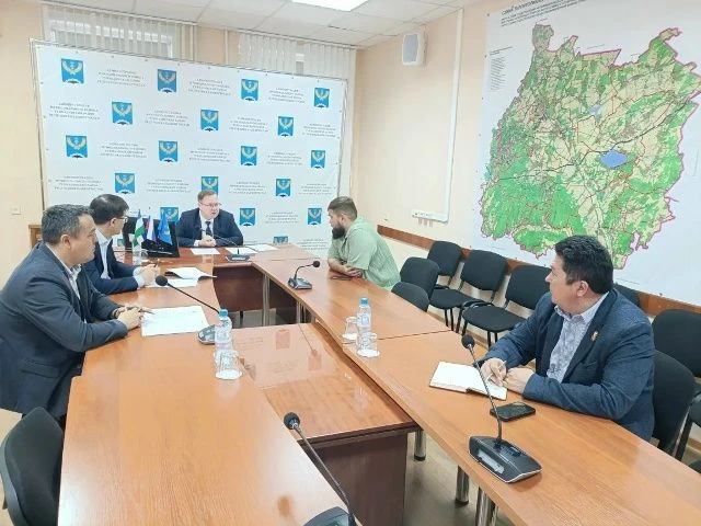 Сегодня провели очередное совещание в формате «Предпринимательский час».