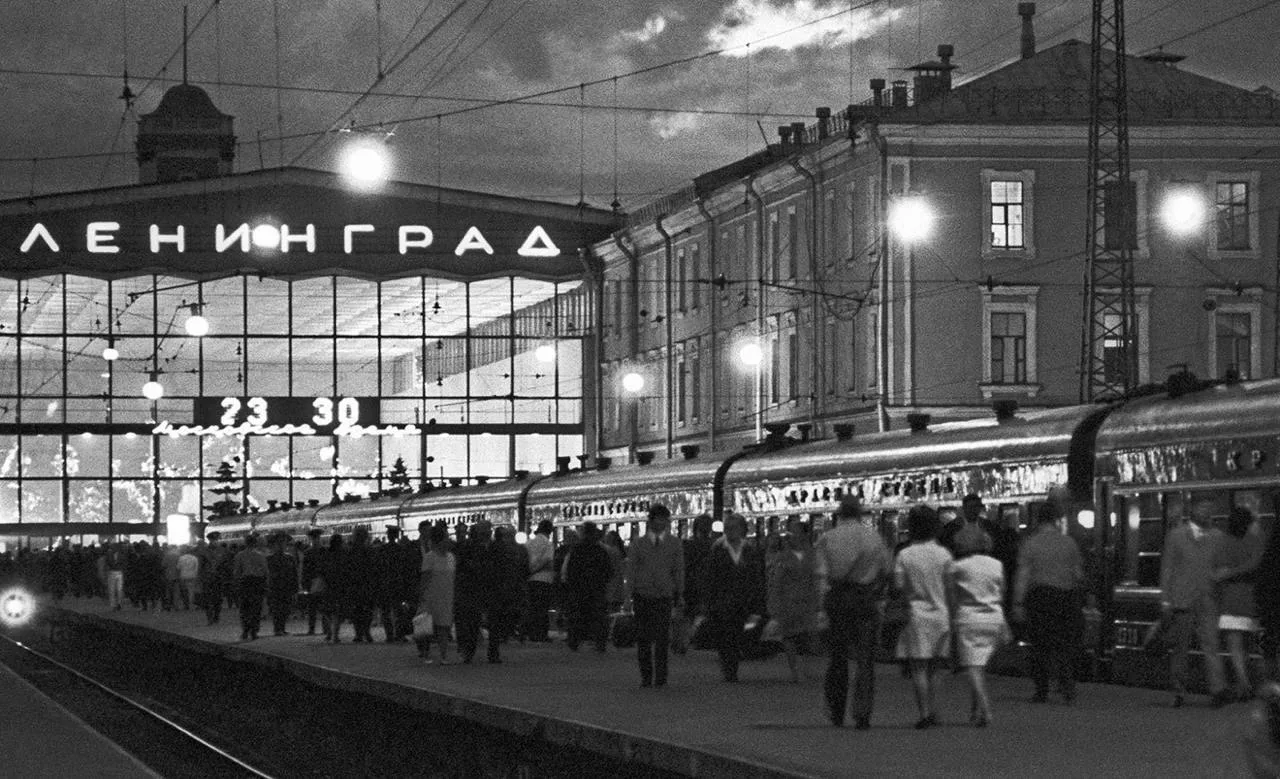 1970-е. Ленинград. Московский вокзал.