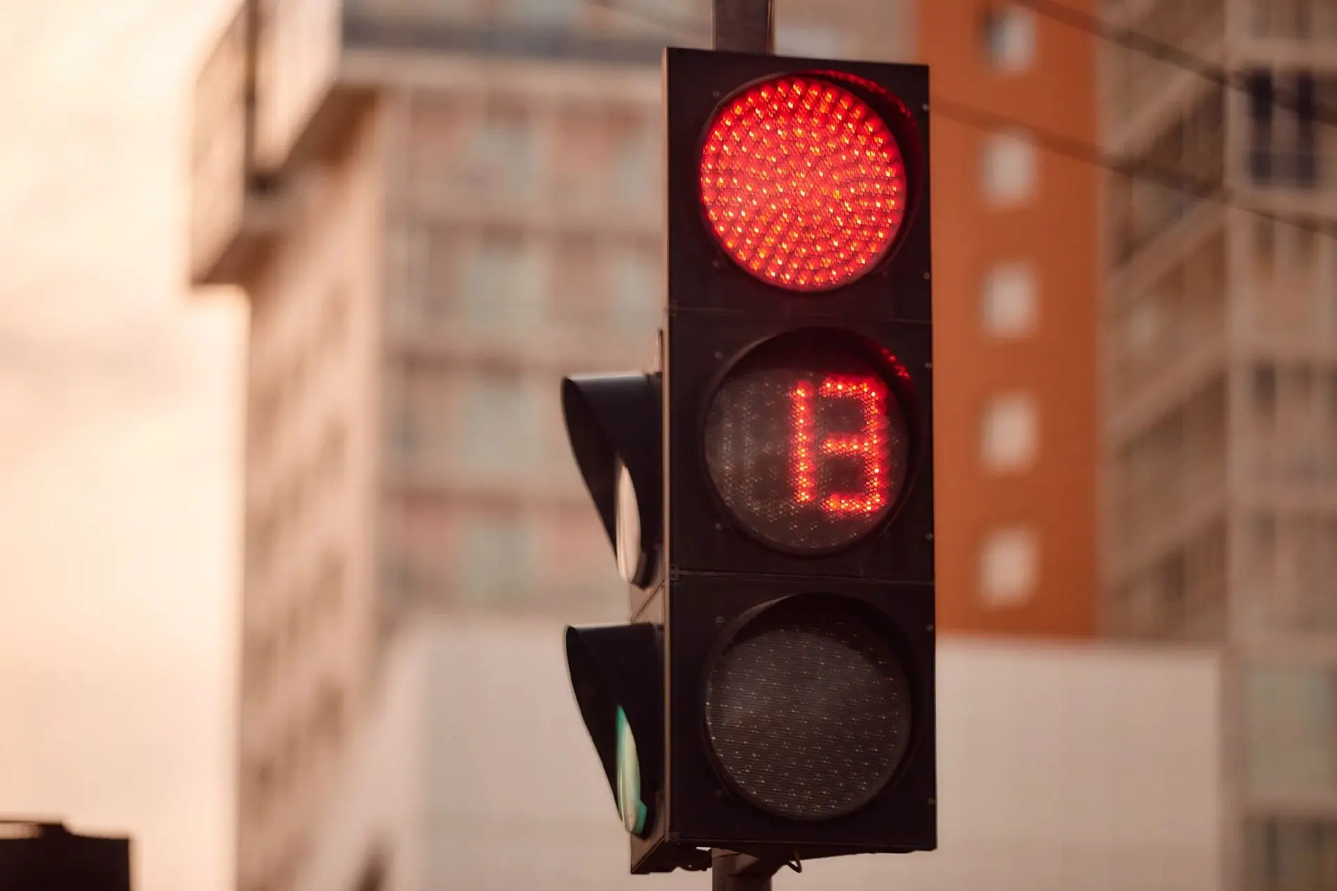 Умный регулировщик свяжет Пролетарку с Западным мостом 🚦
