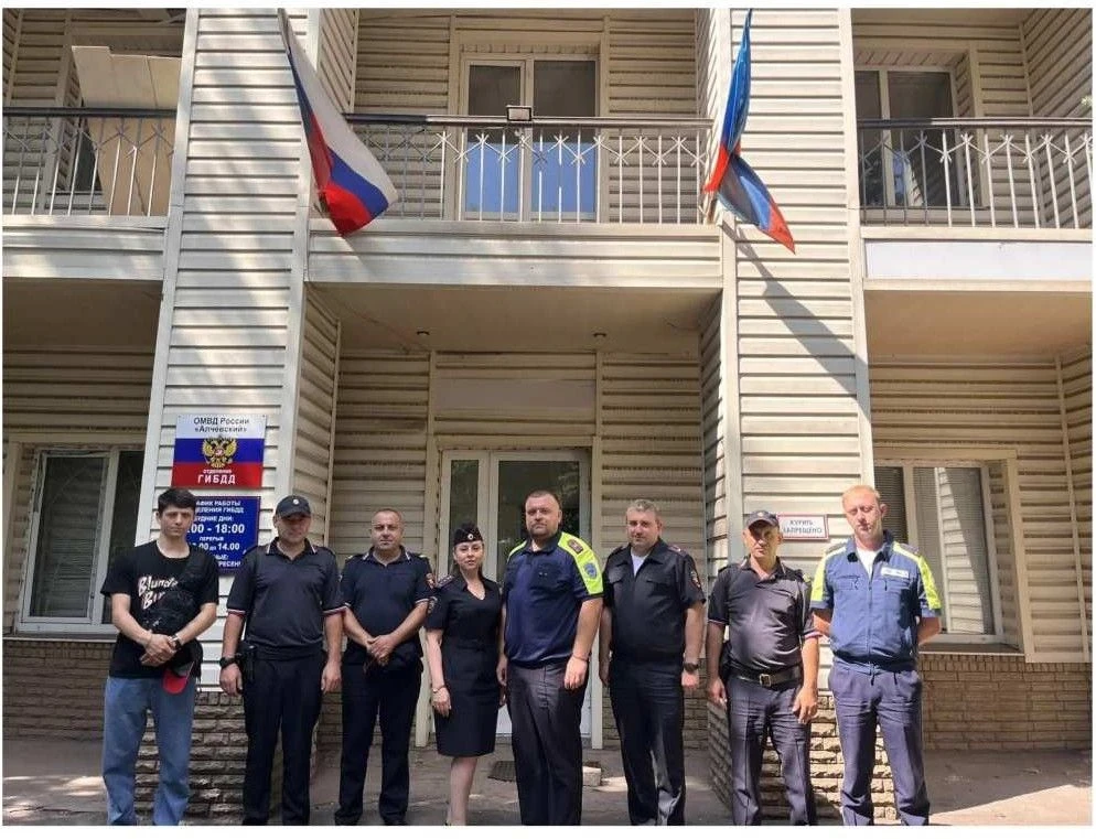 🚓 Алчевские полицейские провели занятие по безопасности дорожного движения