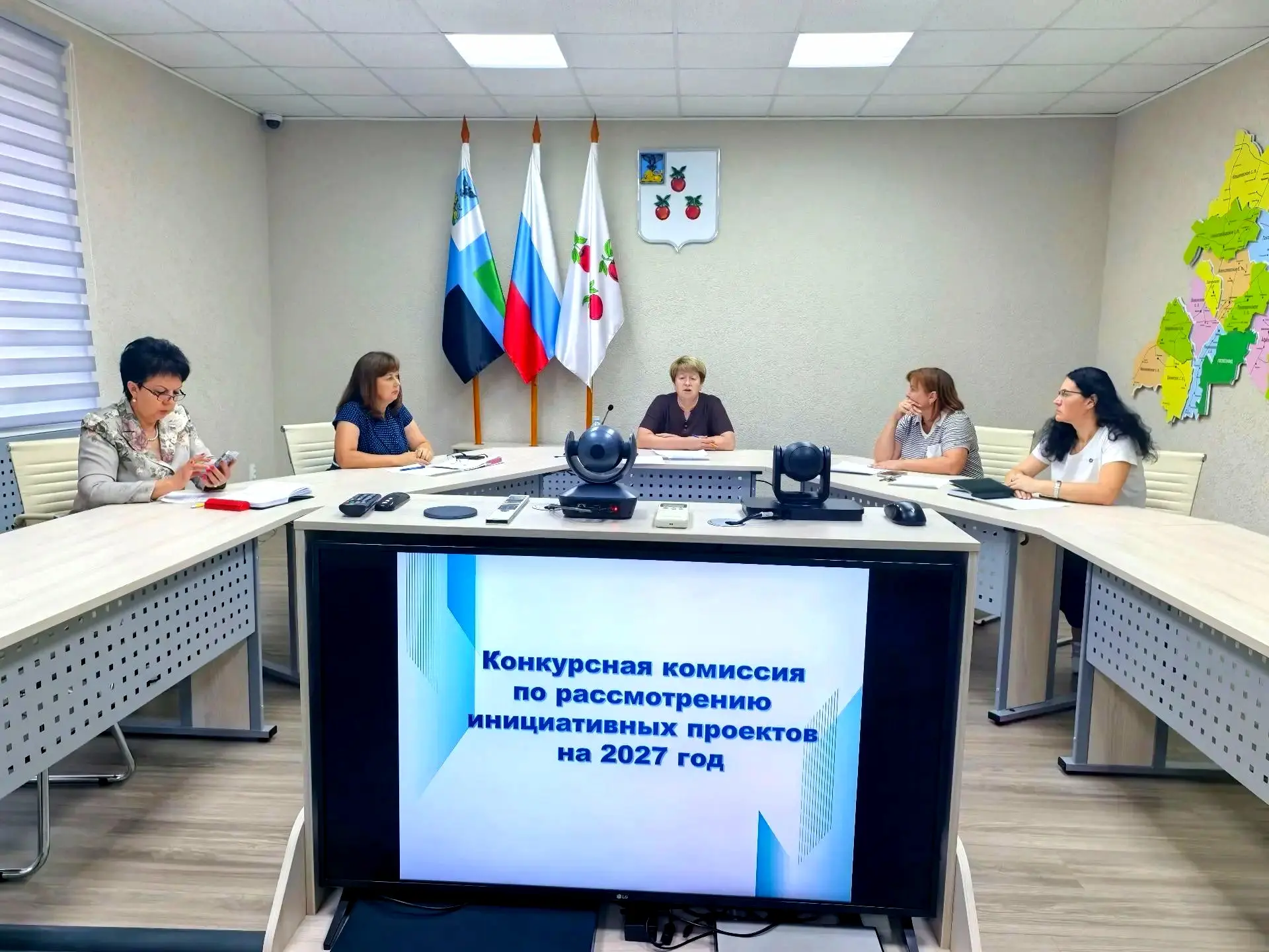 В администрации Корочанского муниципального округа прошло заседание комиссии по отбору ...
