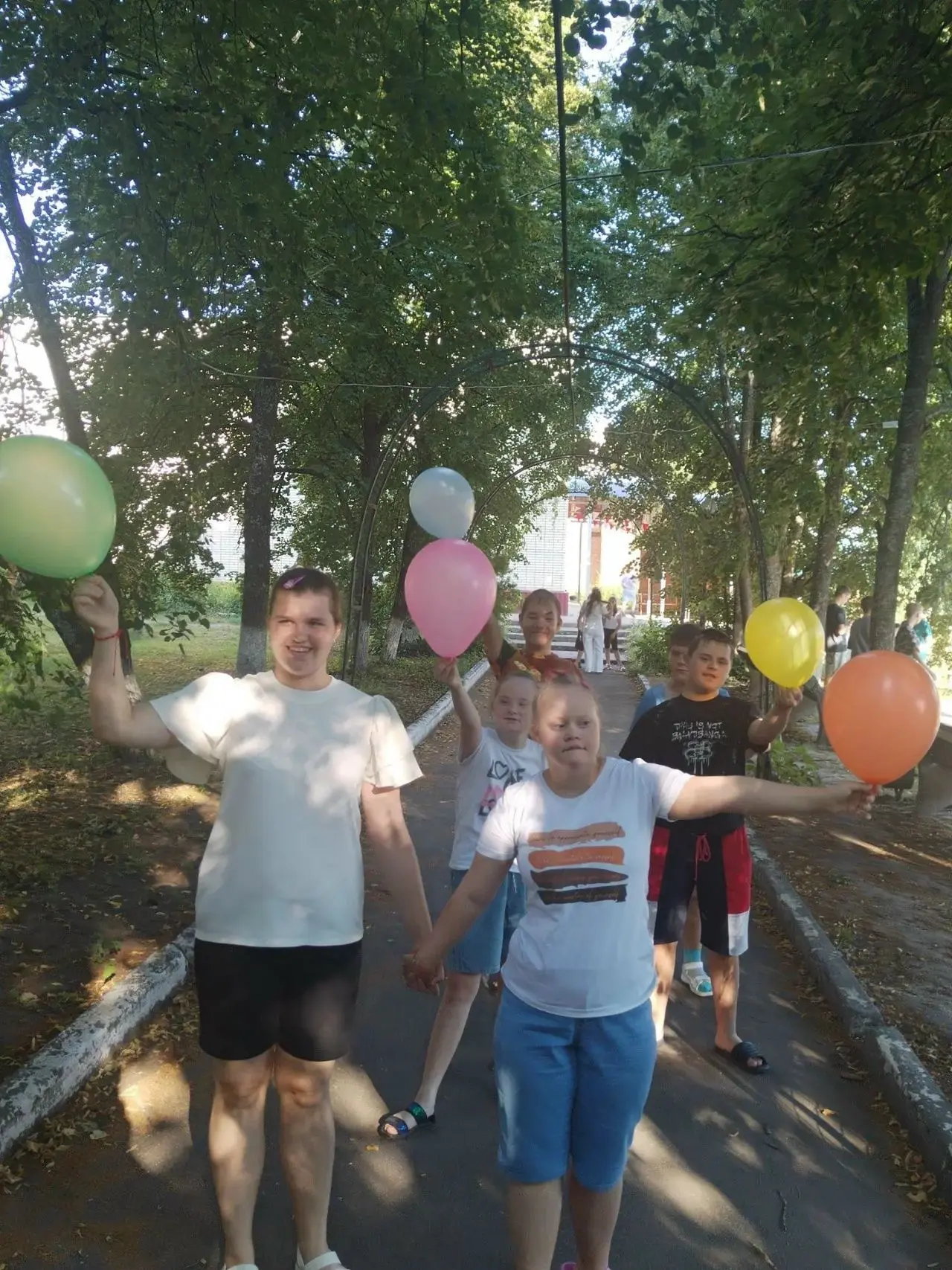 🌼 День семьи, любви и верности в лагере «Надежда»: праздник, который согрел сердца! 💛8 июля мы отм