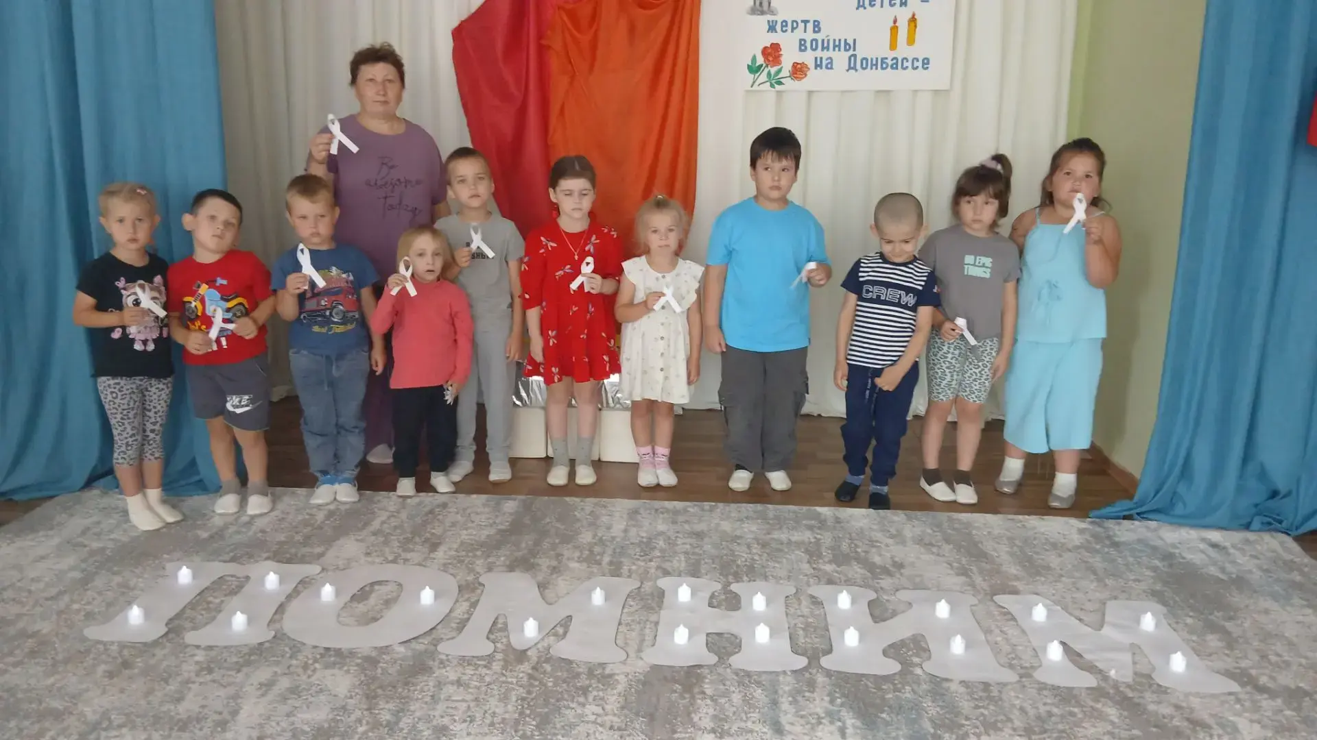 Пусть ходят голуби по крышам,