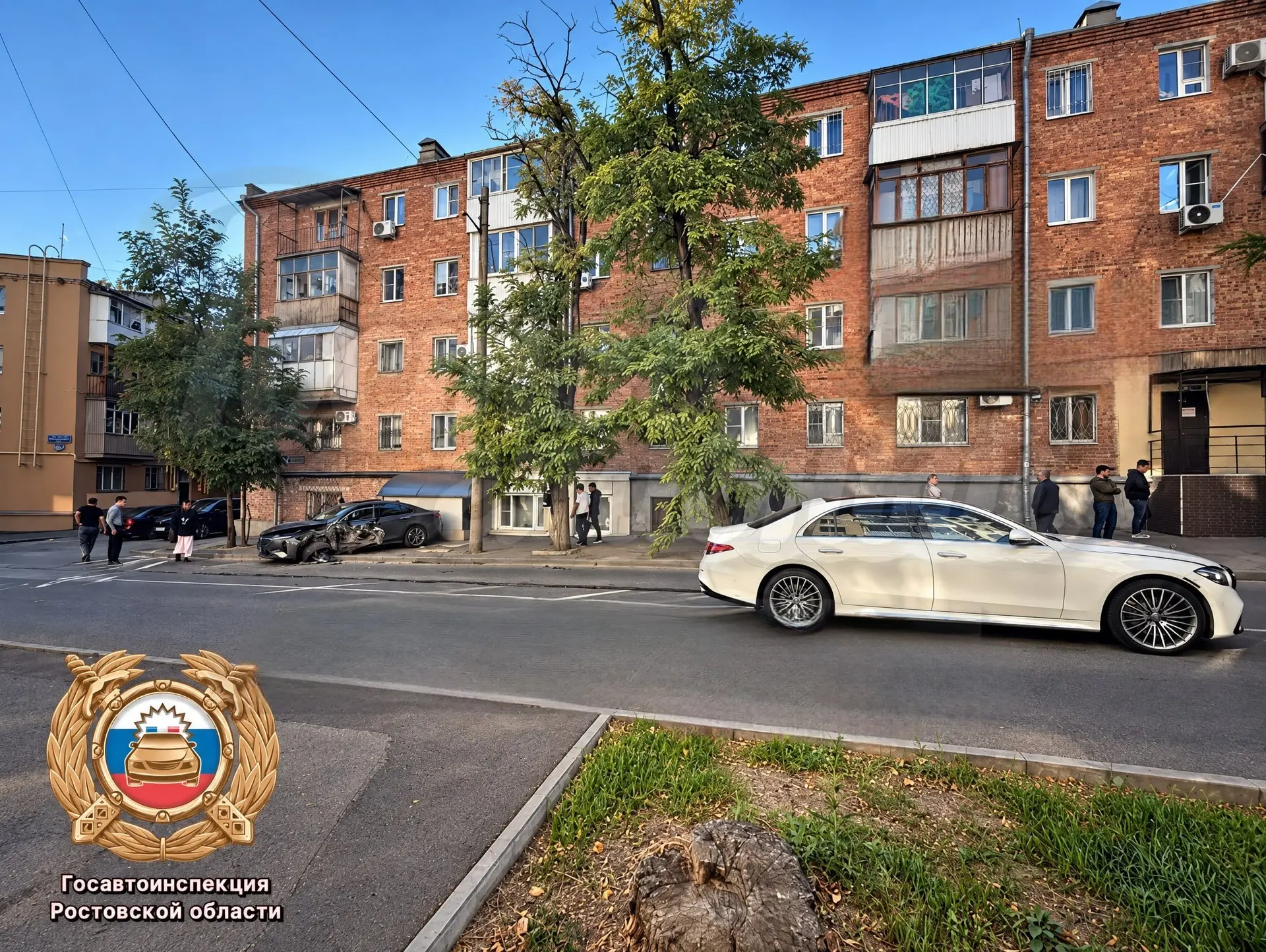 😯 Водитель Mercedes попытался уйти от ДПС и врезался в Changan