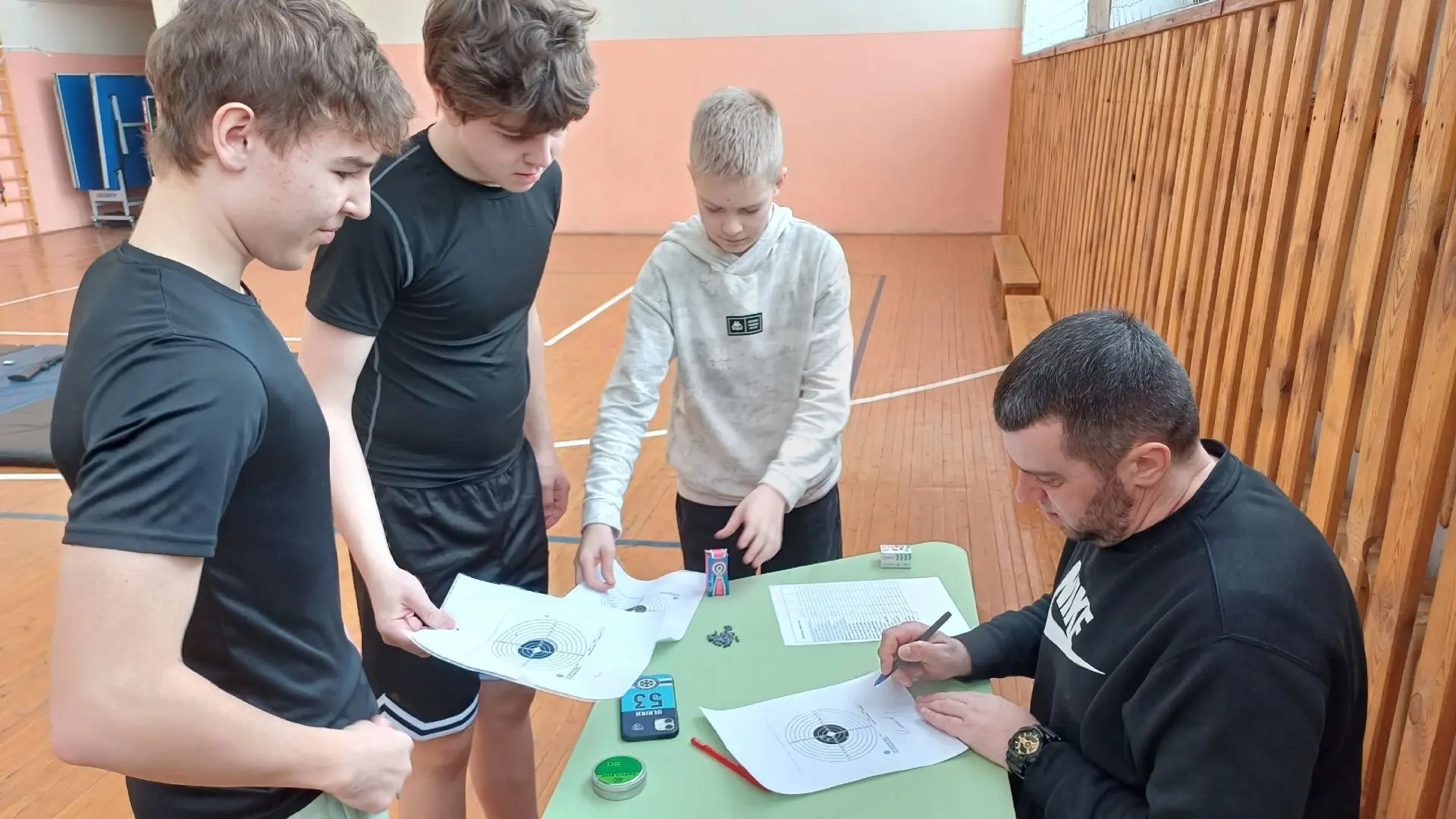 📣А мы продолжаем Зарницу 2.0!  ⚡️На этой неделе на соревновательные рубежи военно-патриотической игр