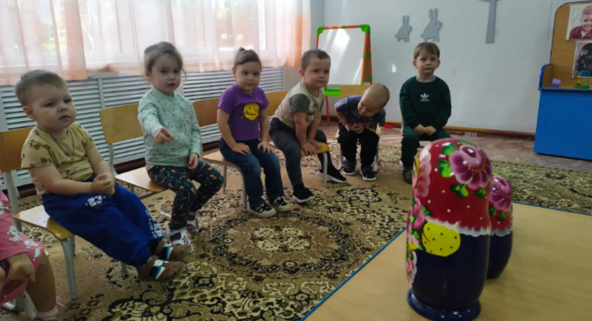 🪆 Занятие «Знакомство с Матрешками » в  группе «Звёздочки» 🪆

Сегодня ребята из группы «Звёздочки»