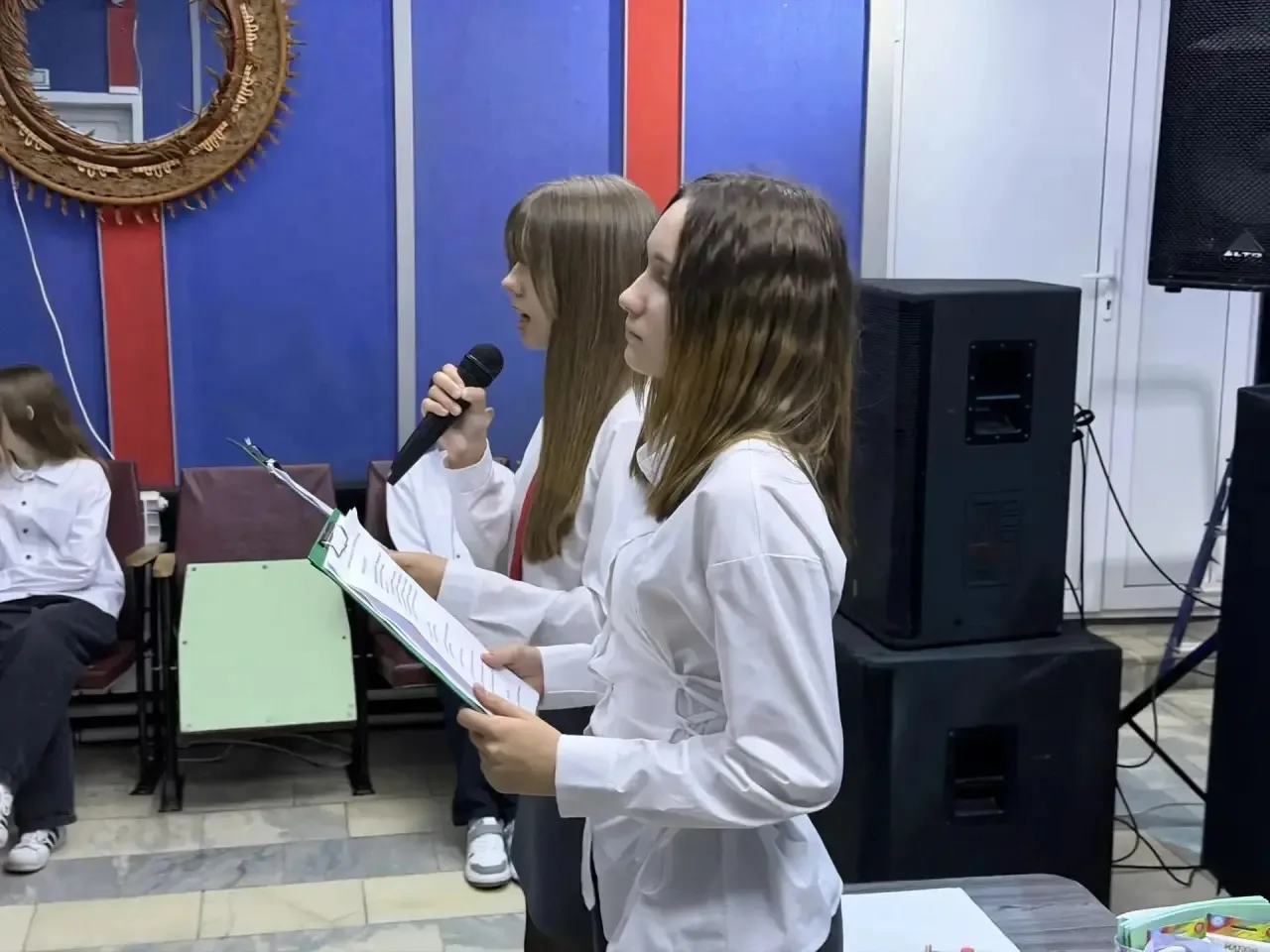 🔔 «Сентябрь снова нас зовёт»: праздник знаний в ДК «Лира»