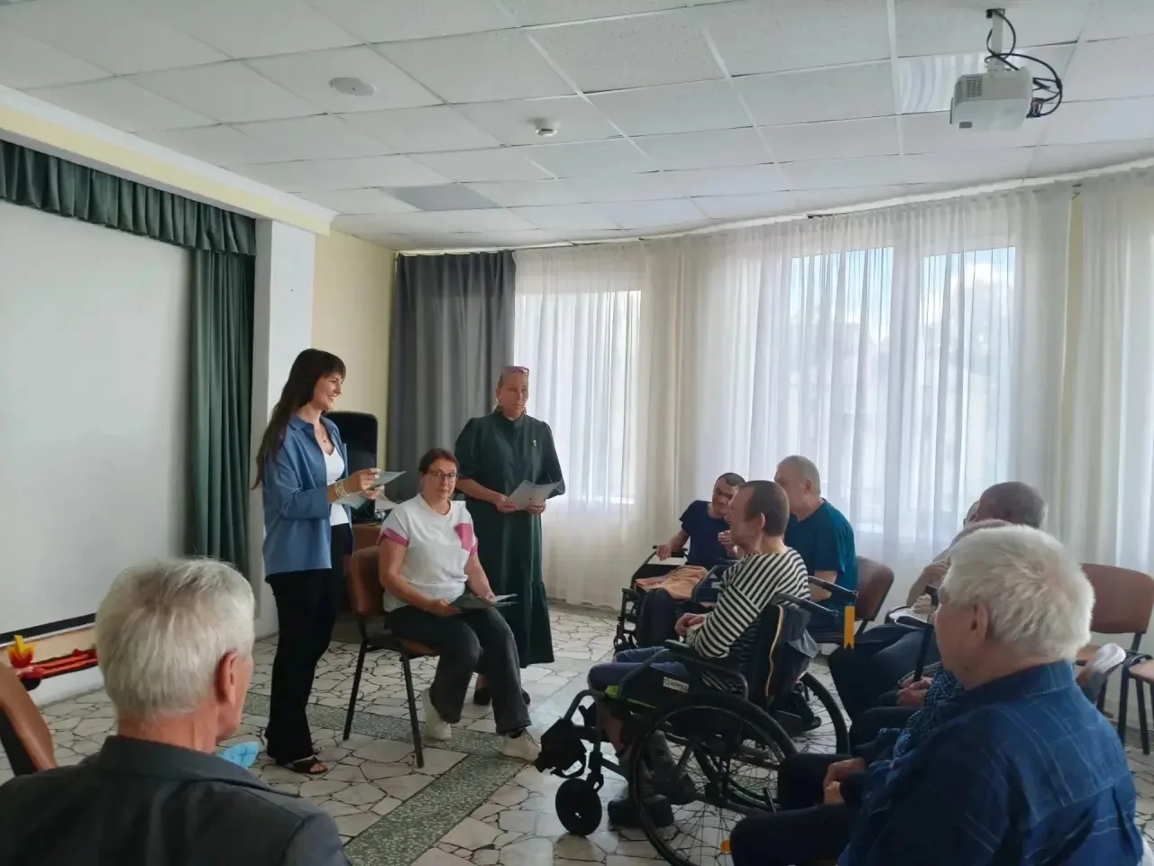 В Елабужском доме-интернате для престарелых инвалидов прошла тёплая и душевная встреча — совместное 