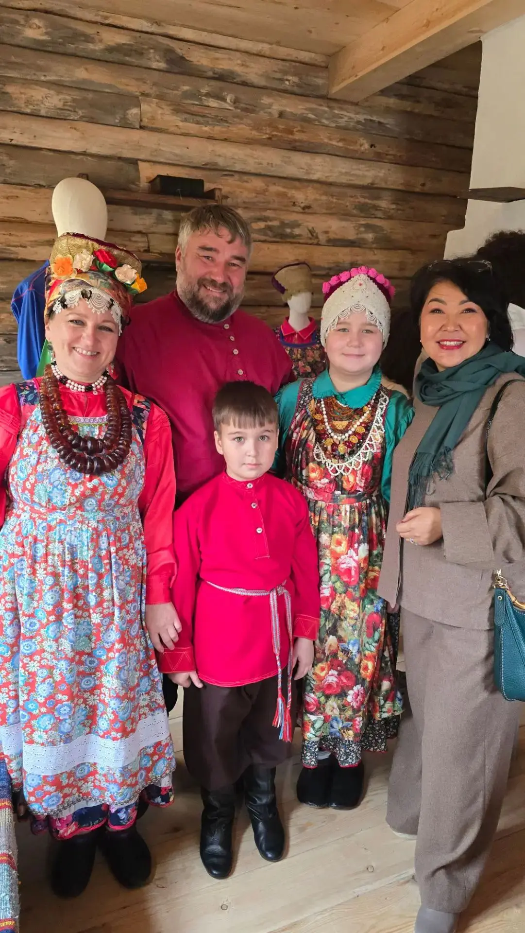 🌹 Поздравляю "Читинская слобода"!