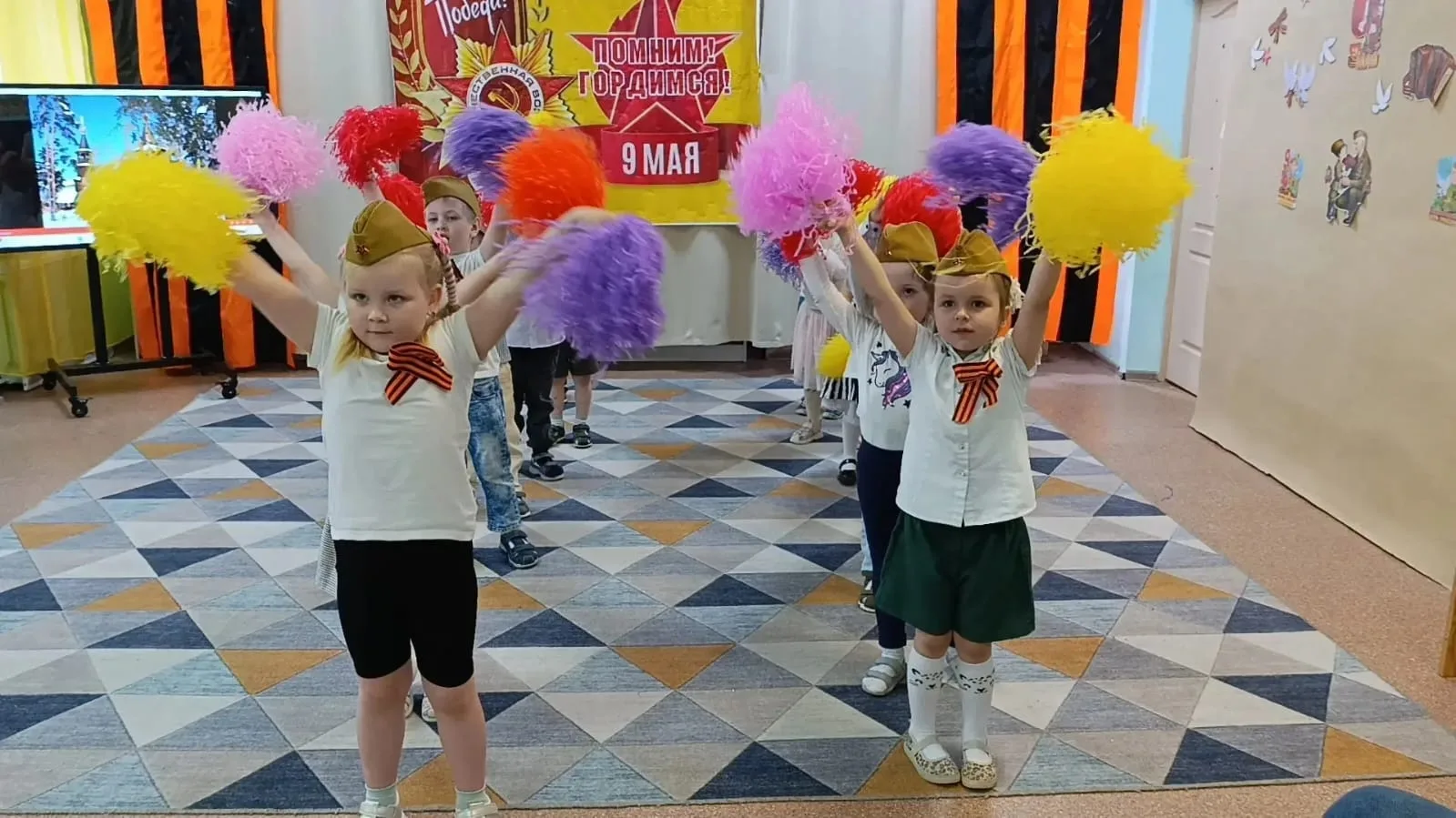 9 мая — День Великой Победы — один из главных праздников нашей страны -  самый трагичный и скорбный,