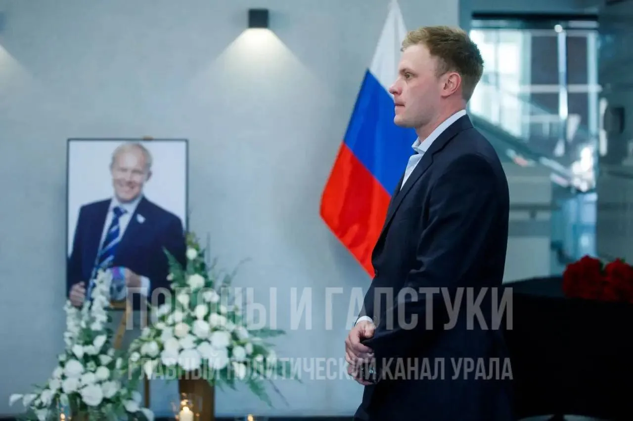 В Екатеринбурге простились с депутатом Госдумы, биатлонистом Чепиковым. Именитого спорт...
