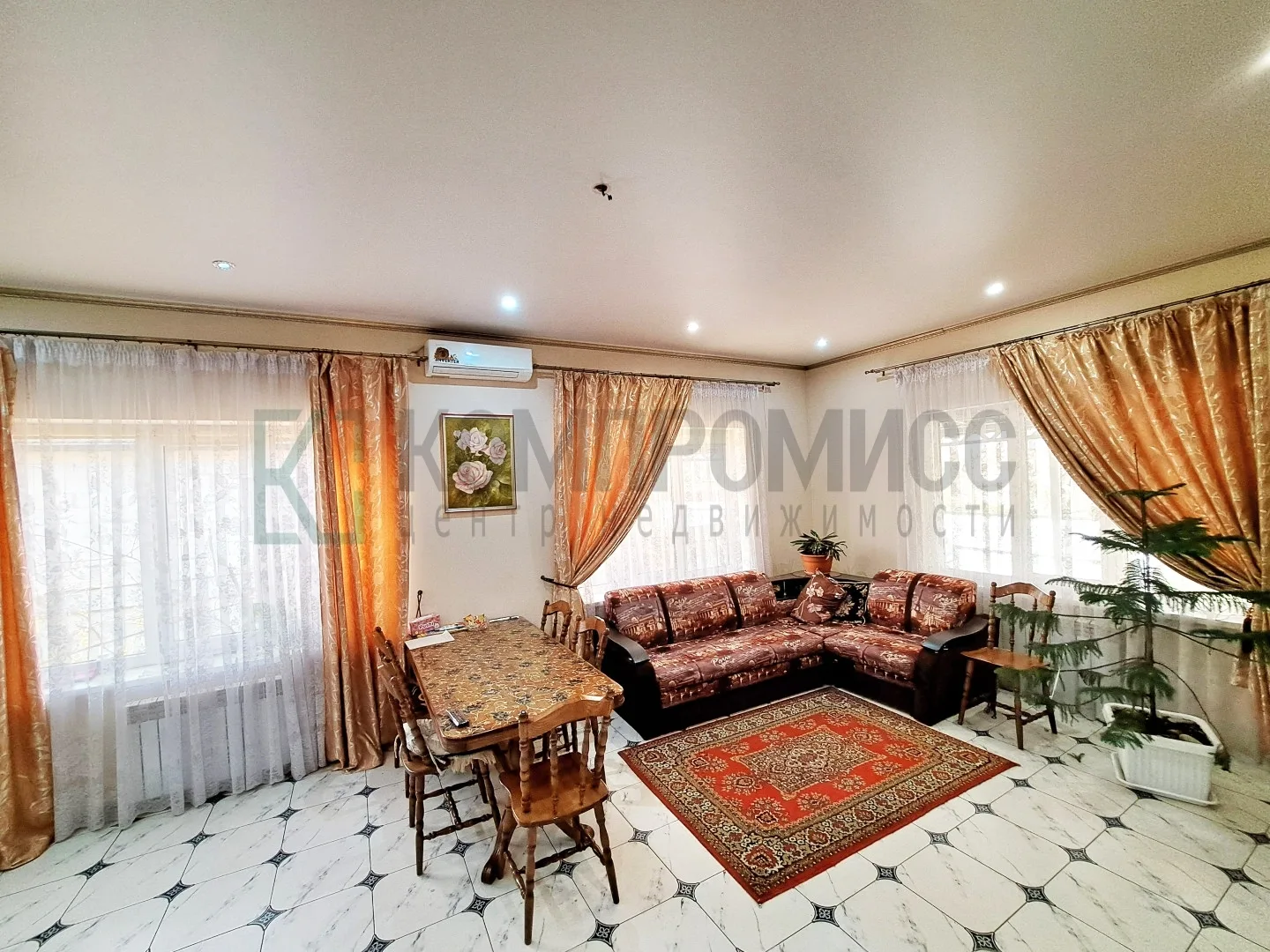 🏠 ID 133900937 Адрес: Краснодарский край, Северский р-н, п.г.т. Ильский  📍 Просторный кирпичный дом 