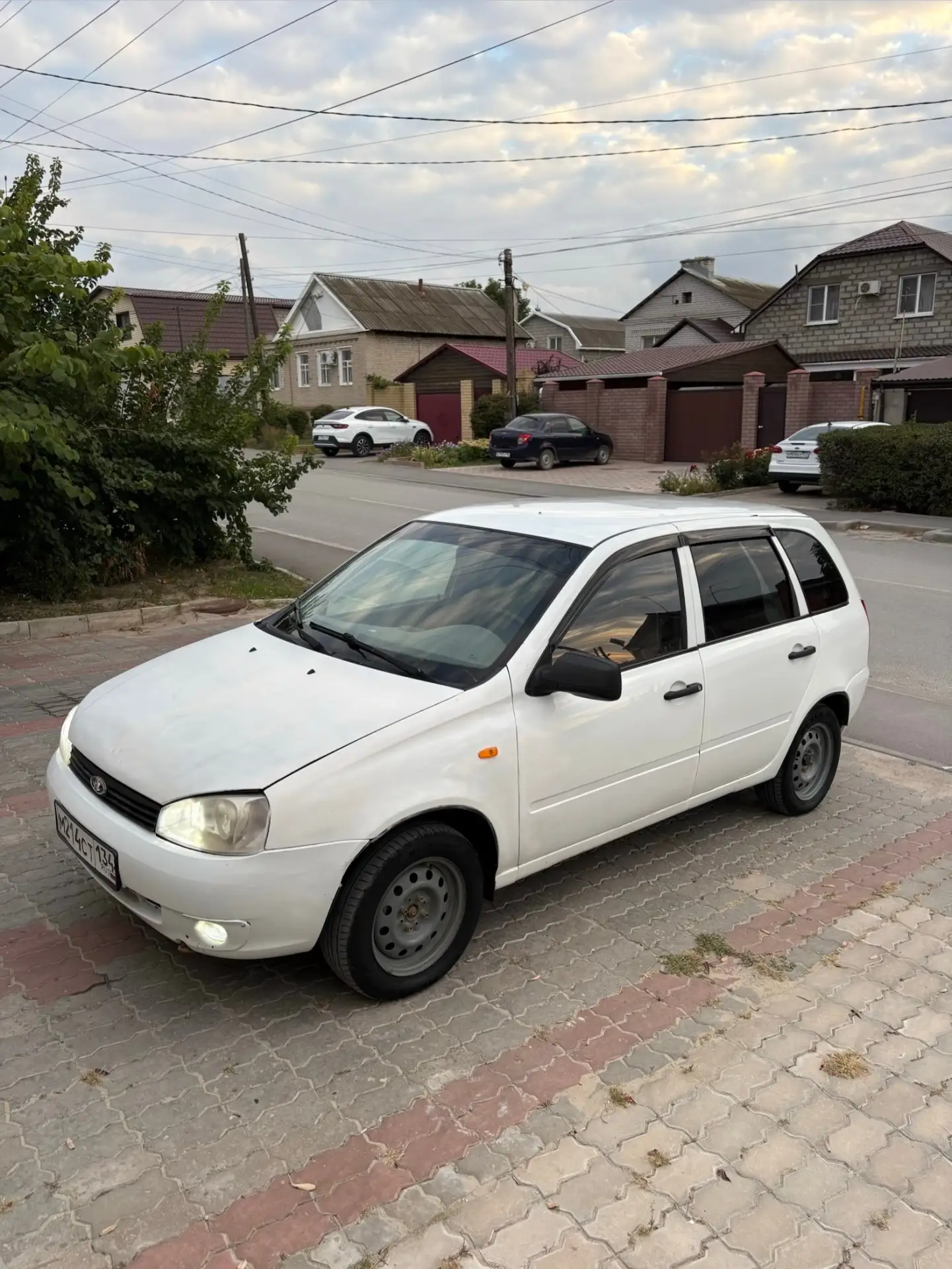 Продам Lada Kalina год 2011 состояние нормальное технически все в порядке мотор работае...
