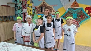 Пироги - своими руками!
В рамках проекта «Золотое крыльцо» в МБОУ "Селекционная СОШ" прошёл второй к