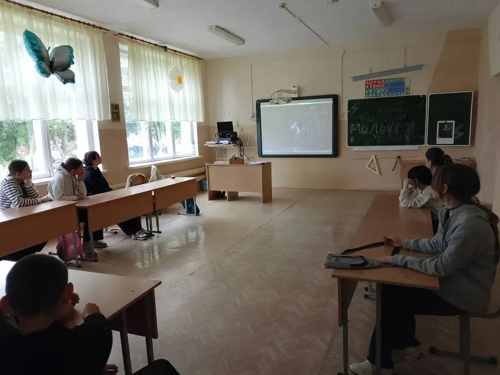 Второй день летнего пришкольного лагеря прошёл на УРА! 
 Этот день в нашем пришкольном лагере оказал