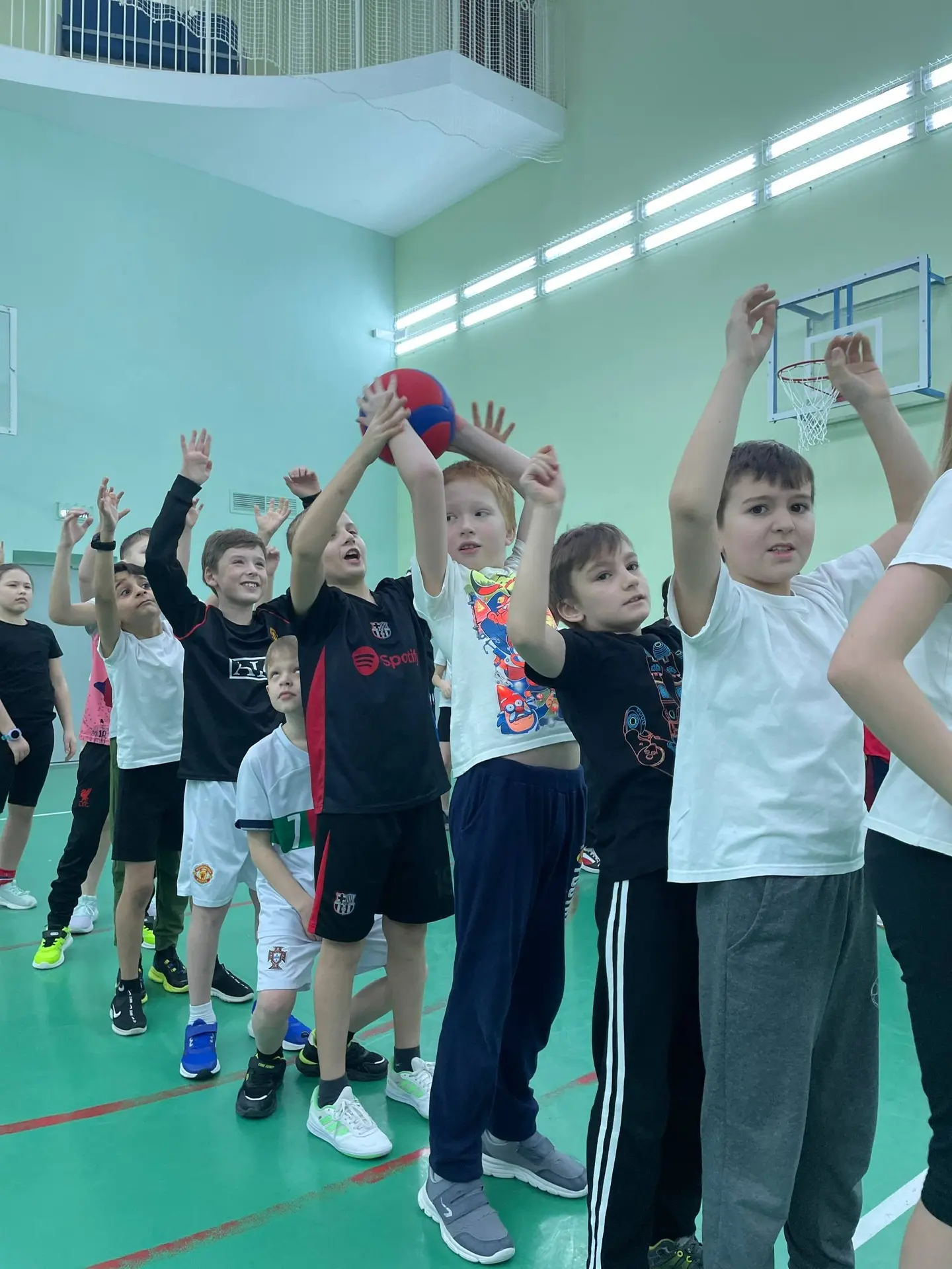 🎯 А вы знали, что в дни Масленицы проводятся традиционные игры, которые также могут быть связаны с н