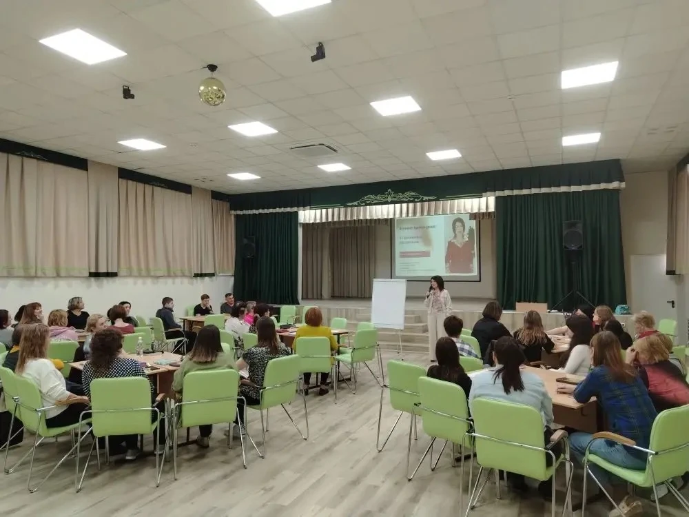 2 апреля педагогический коллектив и административная команда #tltschool26 приняли участие в тренинге