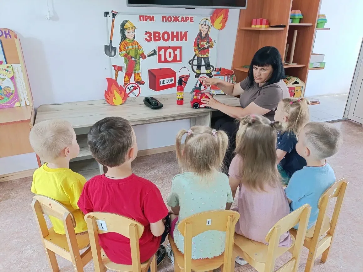 Воспитатель МБДОУ детский сад "Солнышко" с. Красное Галина Николаевна Тарасова провела для ребят сре