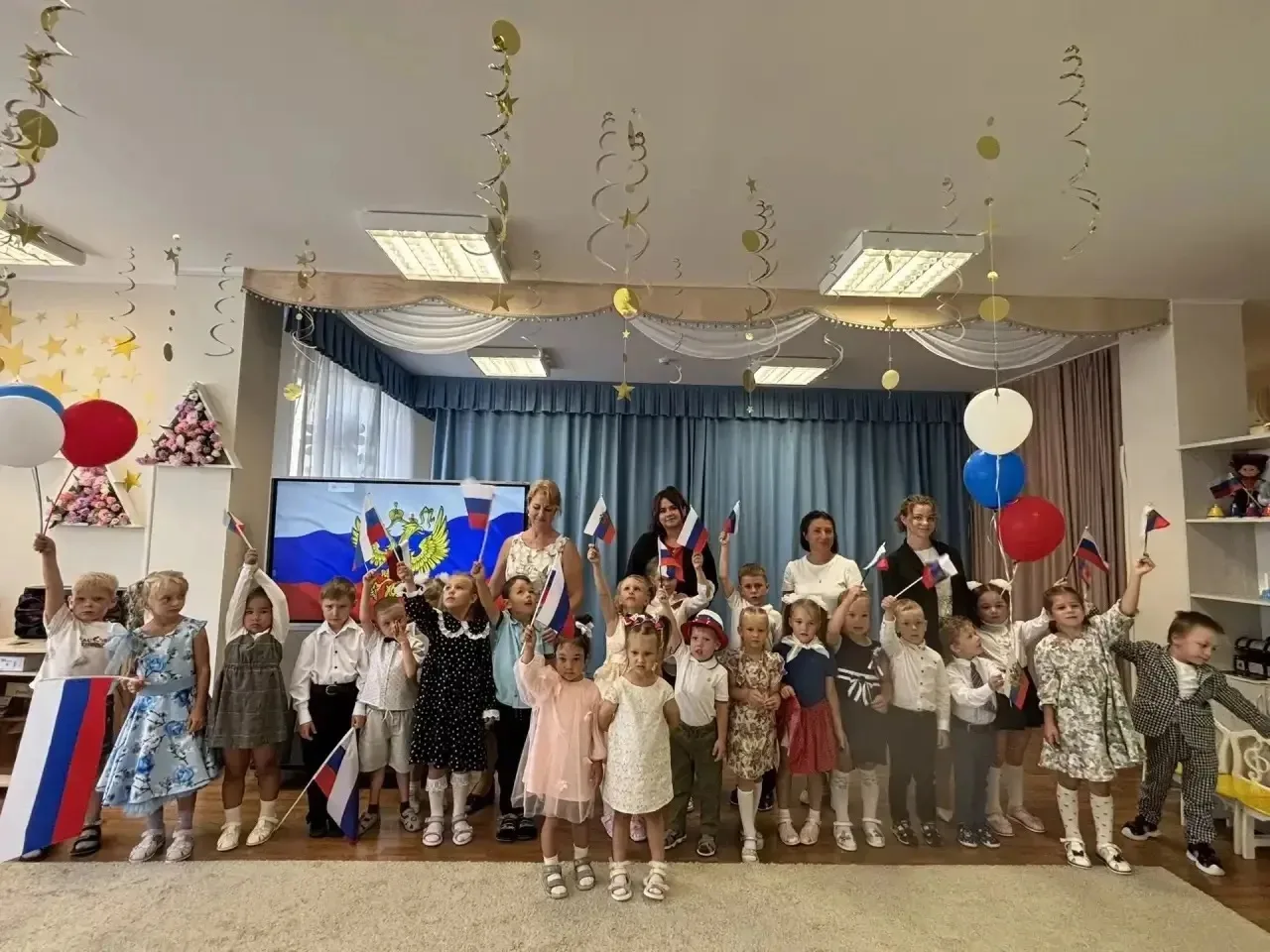 ✨ Сегодня наш музыкальный зал гремел от аплодисментов! В нашем детском саду  состоялся ...