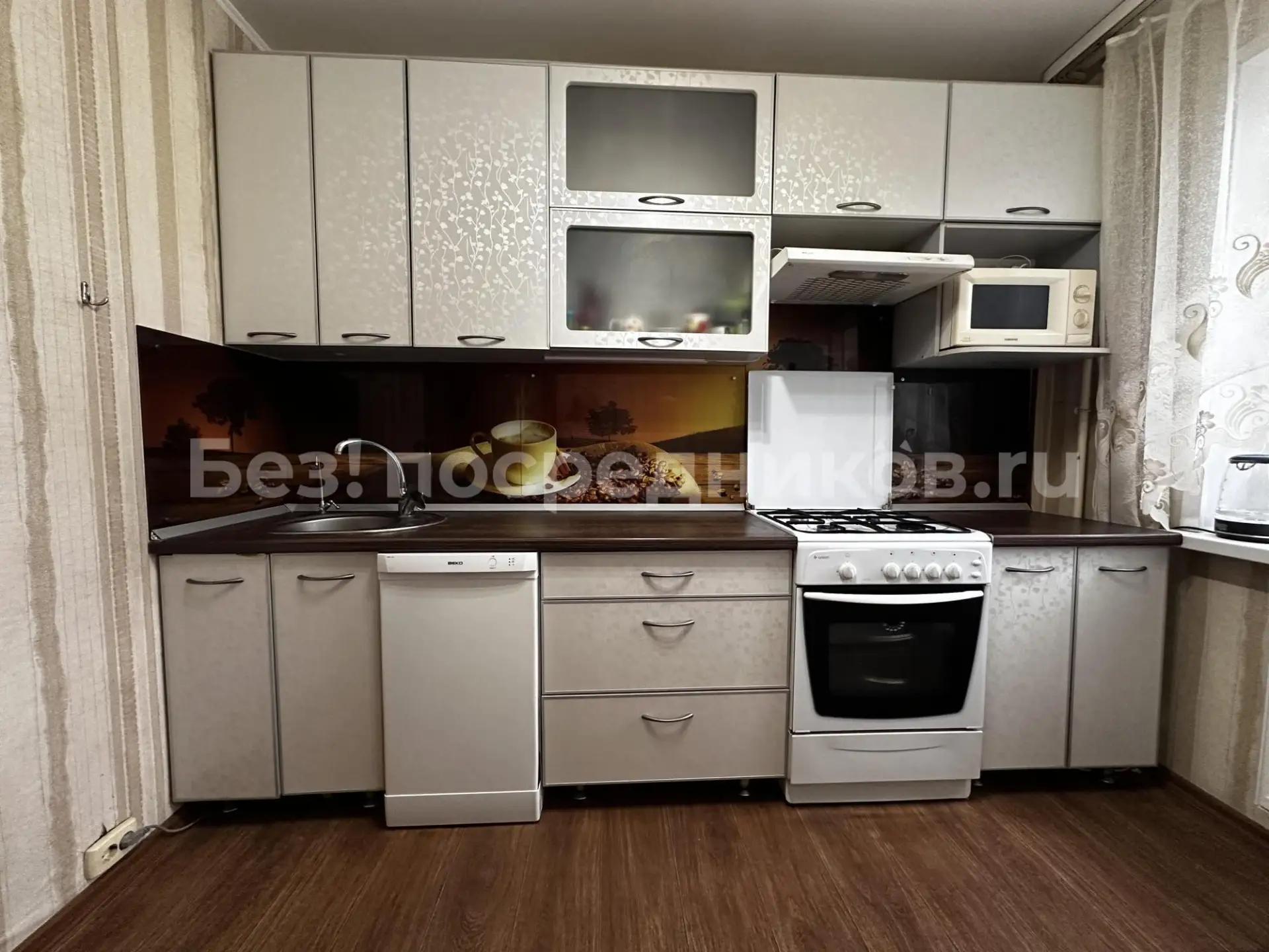 Сдам без посредников: 2-комнатная квартира, 54м²
