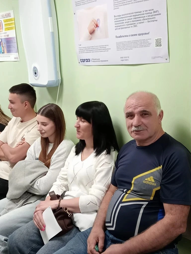 В ОГУ «Вольская райСББЖ» успешно завершена профилактическая вакцинация ветеринарных спе...