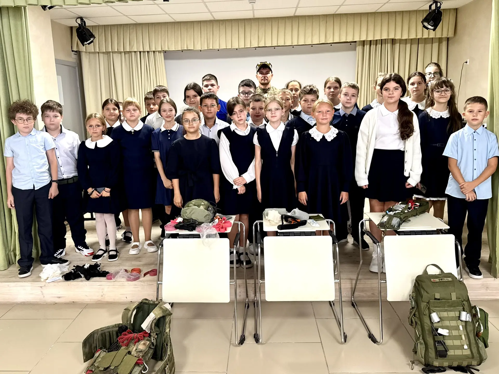 🇷🇺 В День солидарности в борьбе с терроризмом в Средней школе №11 состоялась важная и...