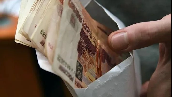Скандал в Алатырском железнодорожном техникуме: педагог поплатилась крупным штрафом за ...