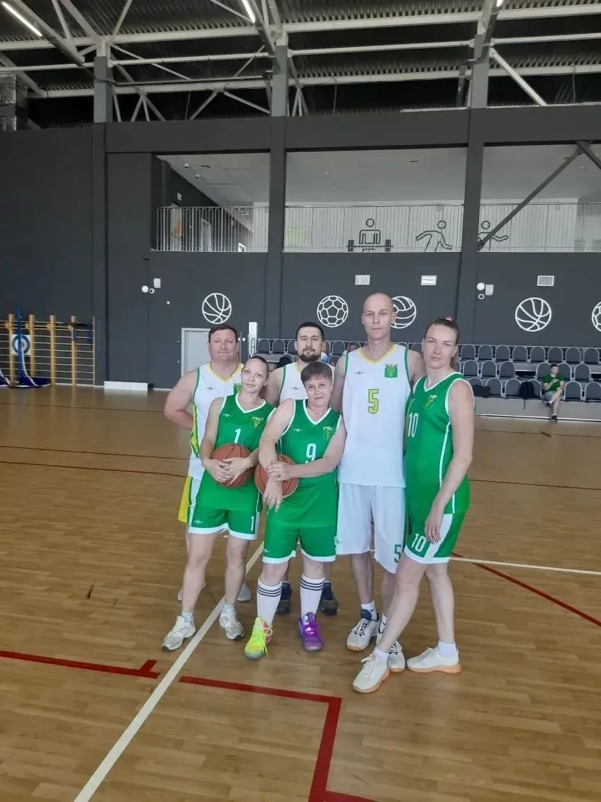 🏀 Наши на пьедестале! «Бронза» у Бутурлиновского района!  На региональном этапе I Спартакиады госуда