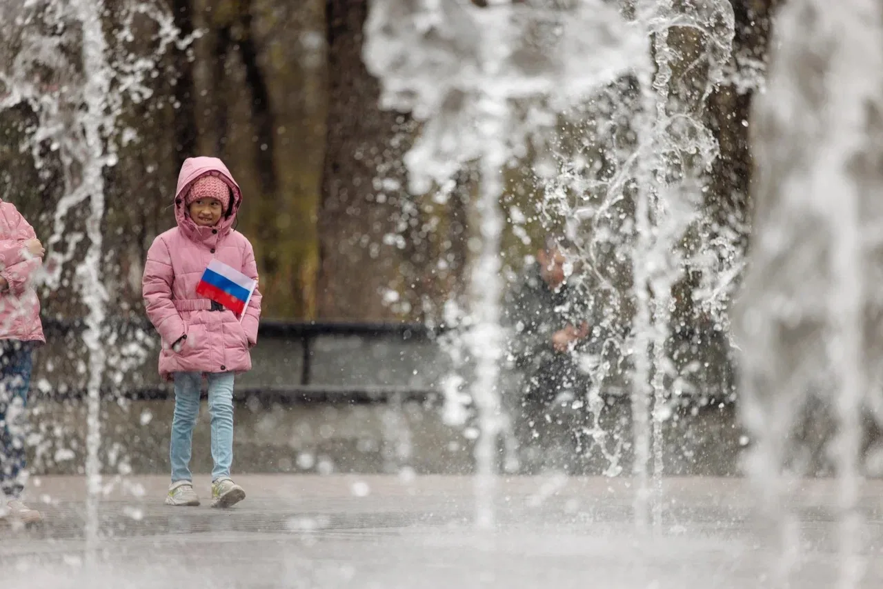⛲️Вчера, 1 мая, в Смоленске запустили все городские фонтаны. К этому дню готовились заранее: специал