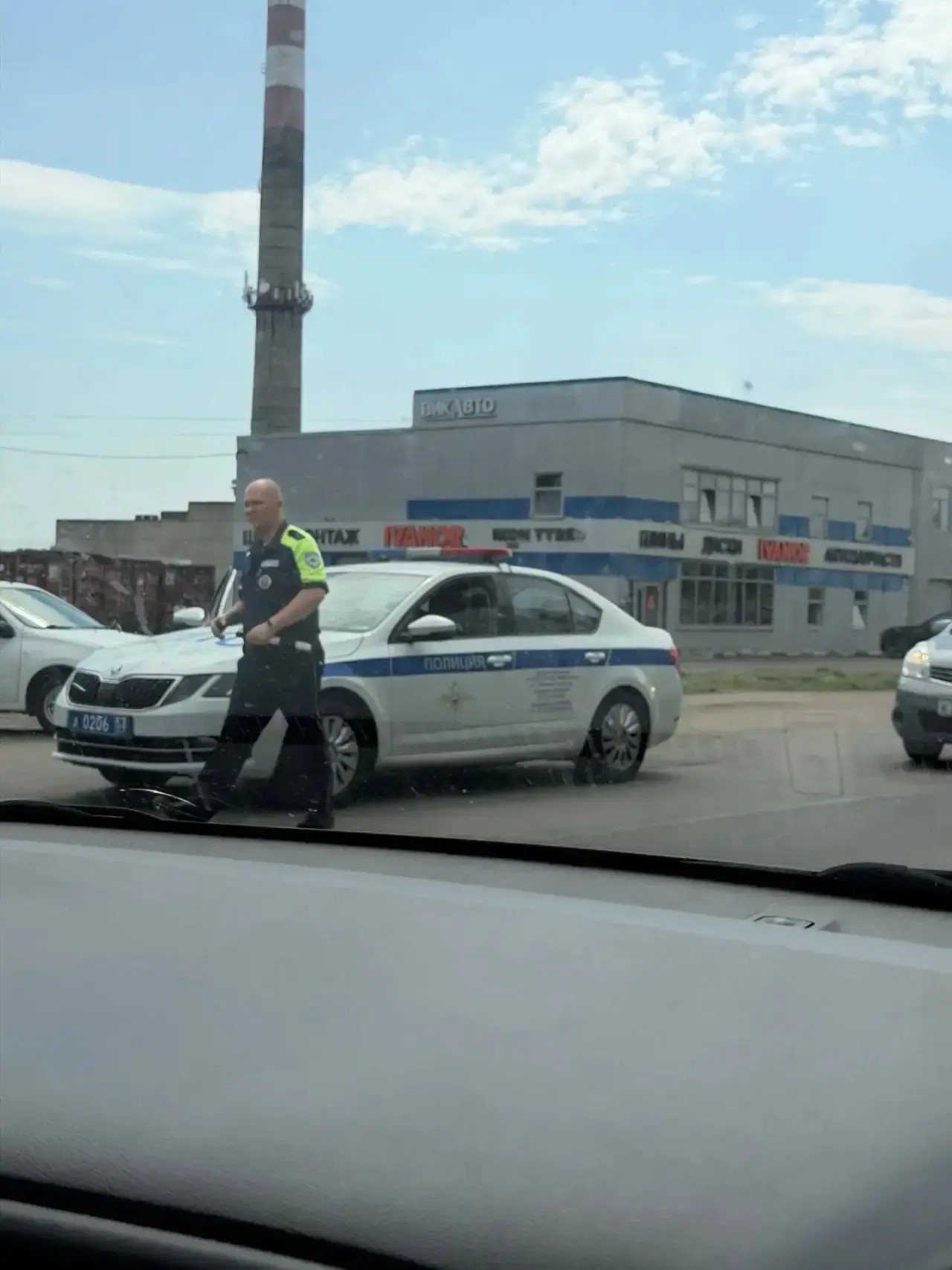 Авария на повороте Державина - Хутынская.