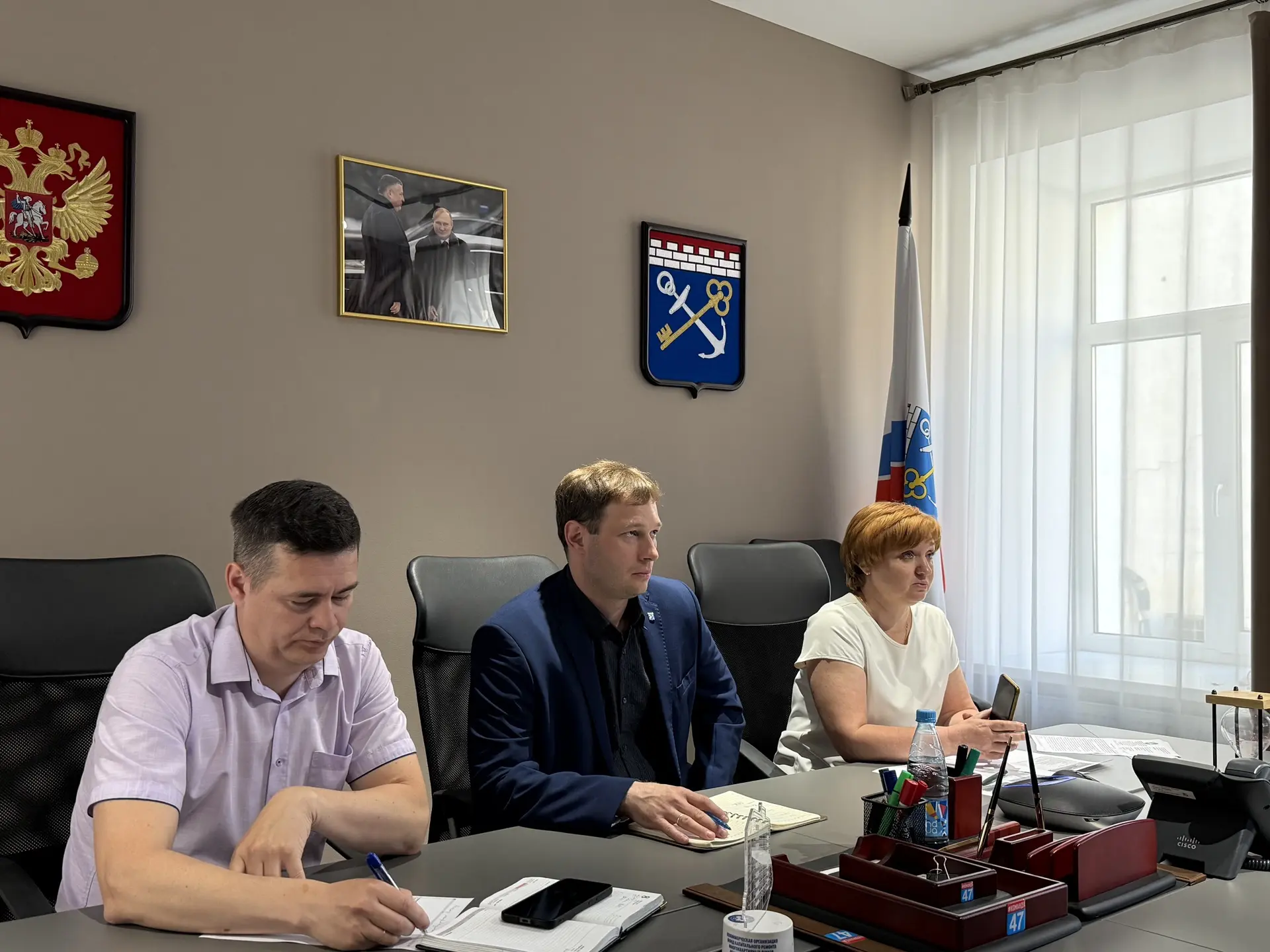👥В комитете госжилнадзора состоялось еженедельное совещание в формате ВКС с представителями управля