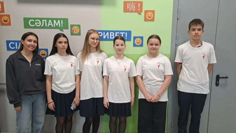 ✨ Сегодня особенный день для наших юных «Орлят»! 🚀  Ребята с большим интересом приняли гостей из «Дв