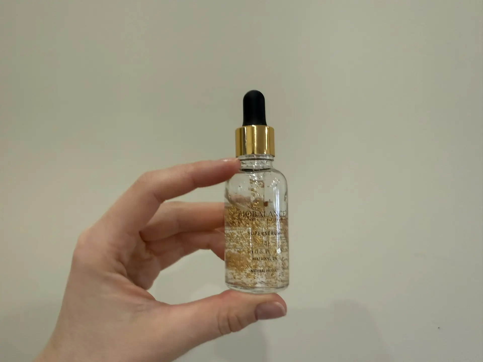 Очень мне нравится эта роскошная малышка, наношу каждое утро: сыворотка Biobalance с зо...