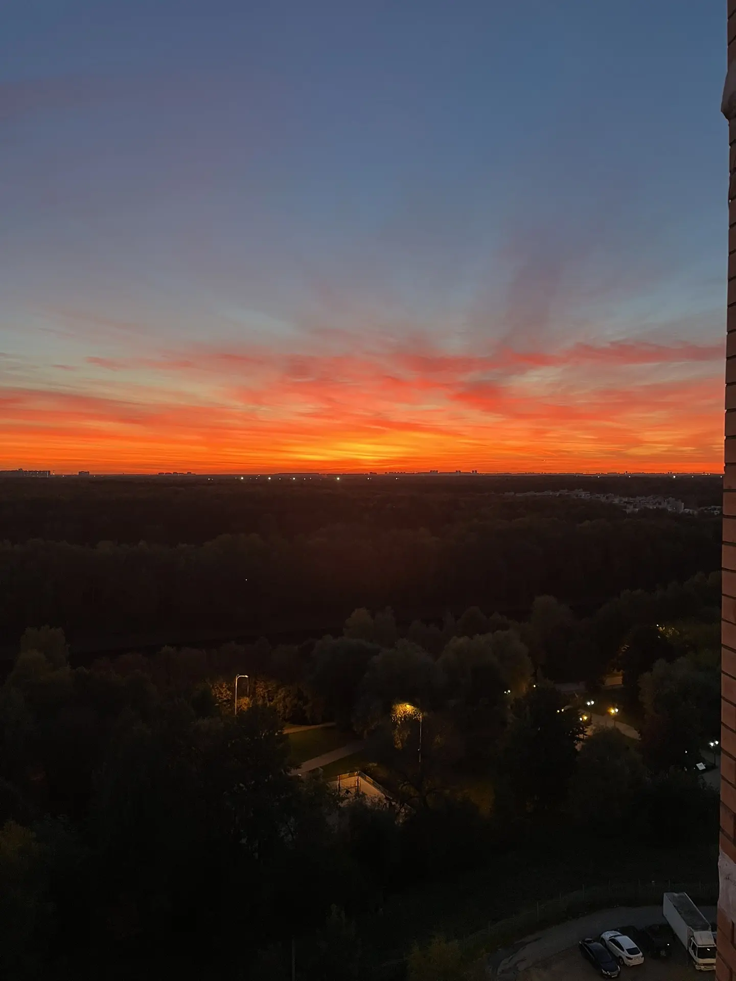 Сегодня был шикарный в Долгопрудном 🩷🧡