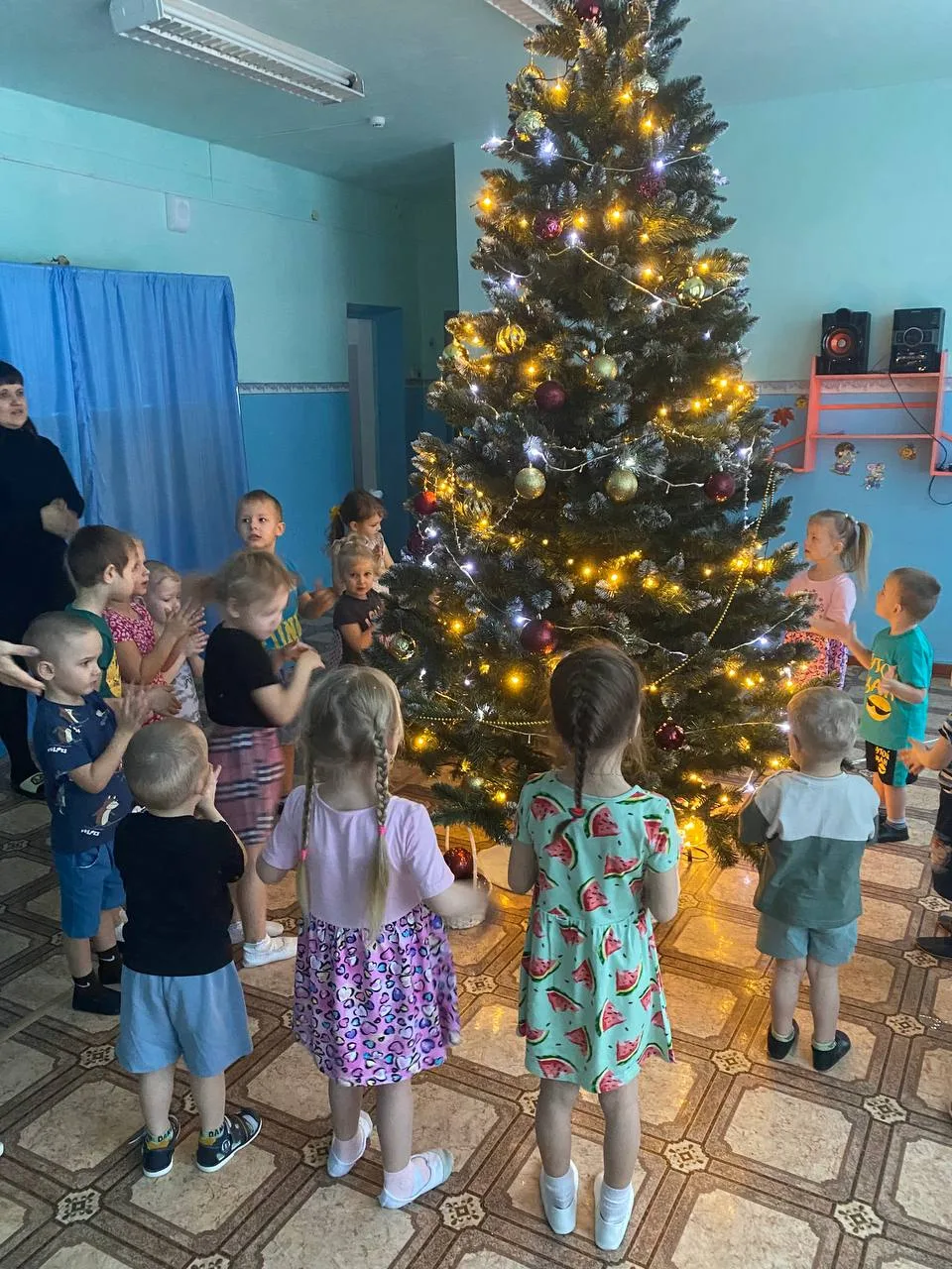 🎄Прощание с елочкой