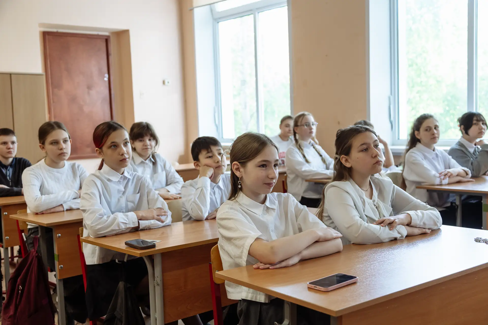 «Ценности, которые нас объединяют» — тема очередного занятия «Разговоров о важном».  🤔 Ребята обсуди