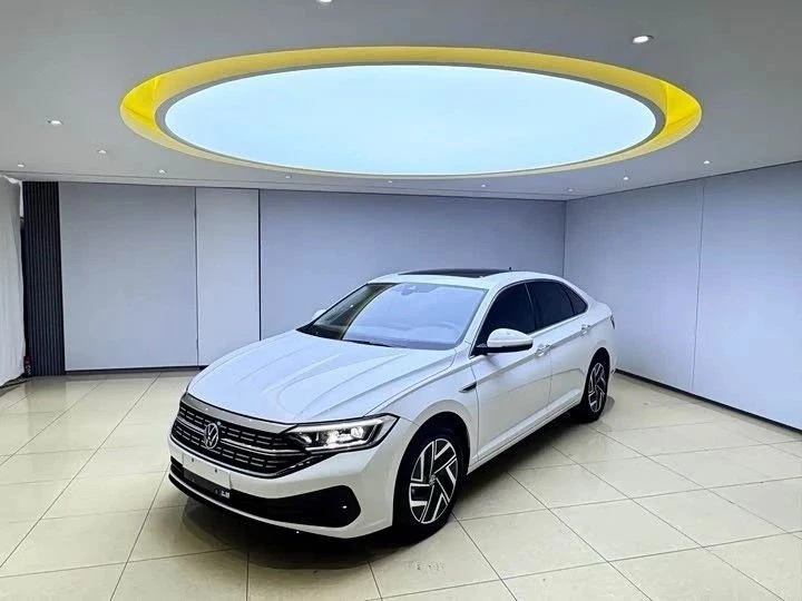 Volkswagen Sagitar 280TSI DSG Beyond Plus Edition

🗓Год производства : 2023
Двигатель: 1.4л 150 л.с