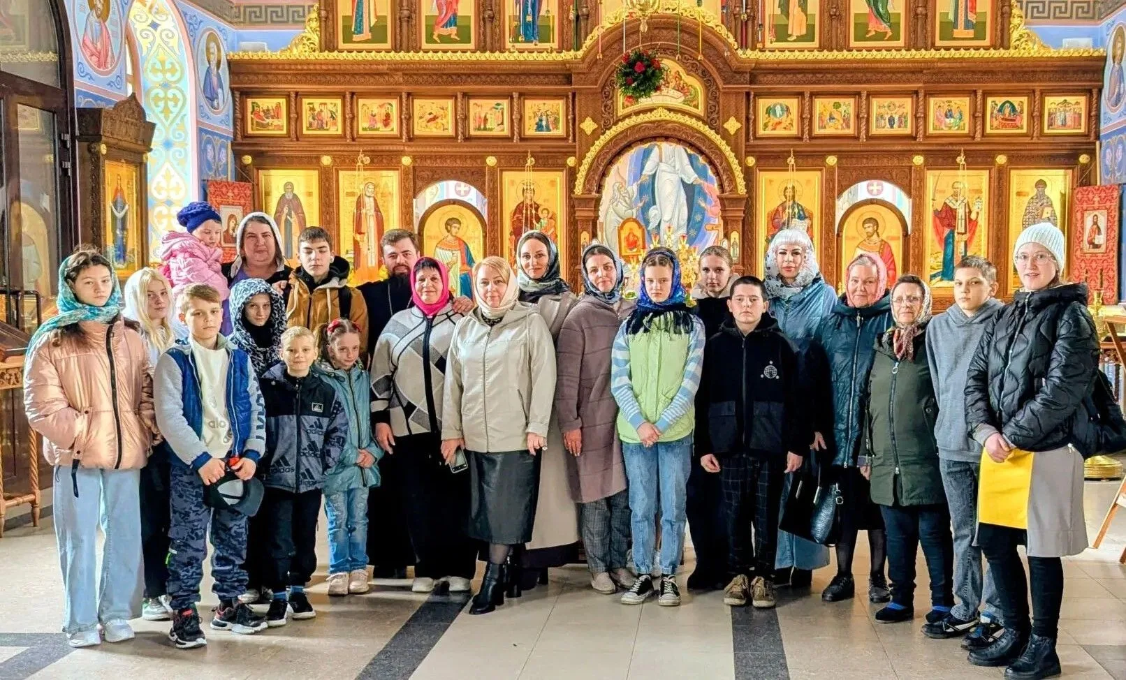 ❤️На Светлой седмице специалисты Черемисиновского центра соцпомощи «Содействие» совместно с представ