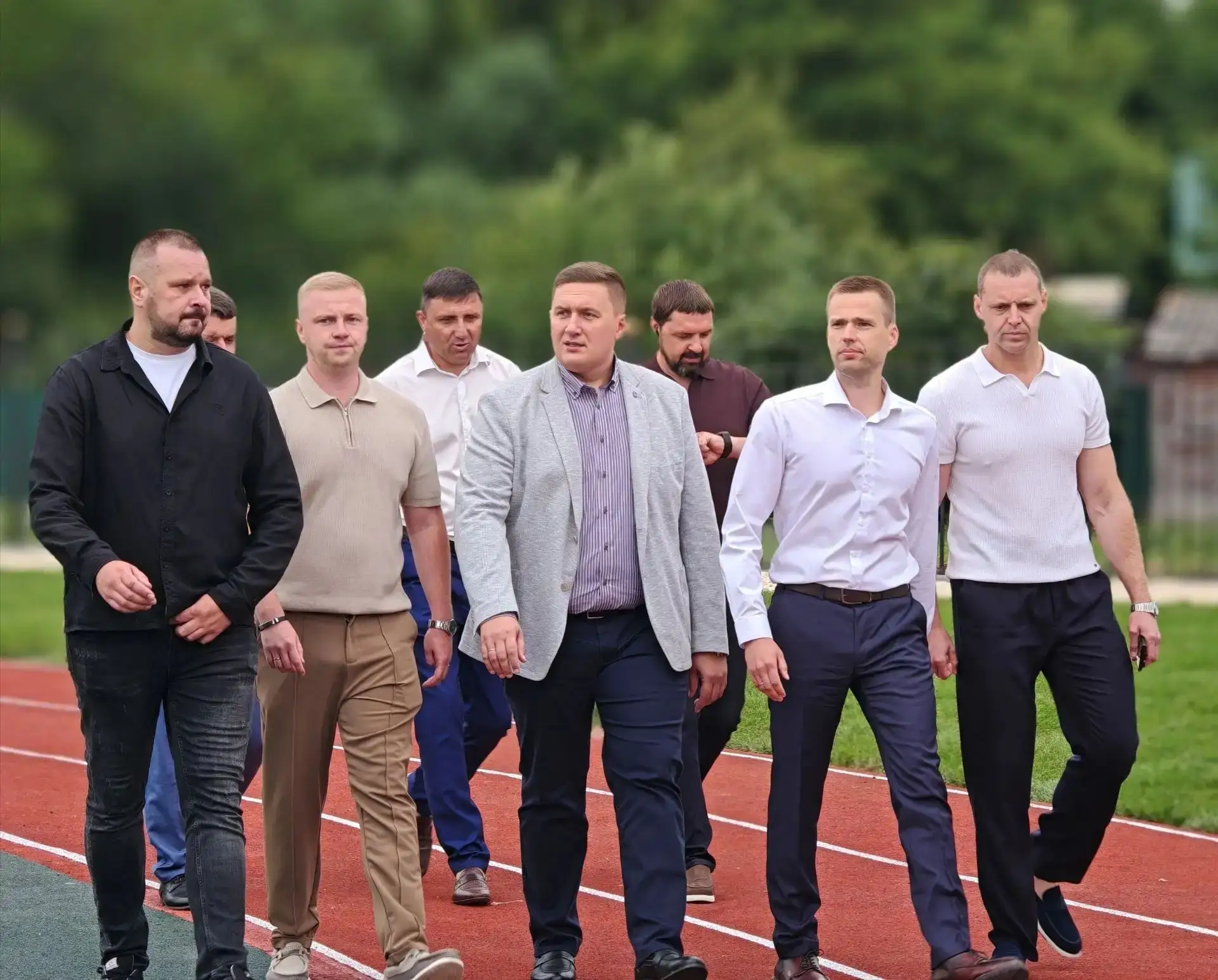 В День города в Лебедяни технически открыли стадион в районе Машиностроителей после рек...