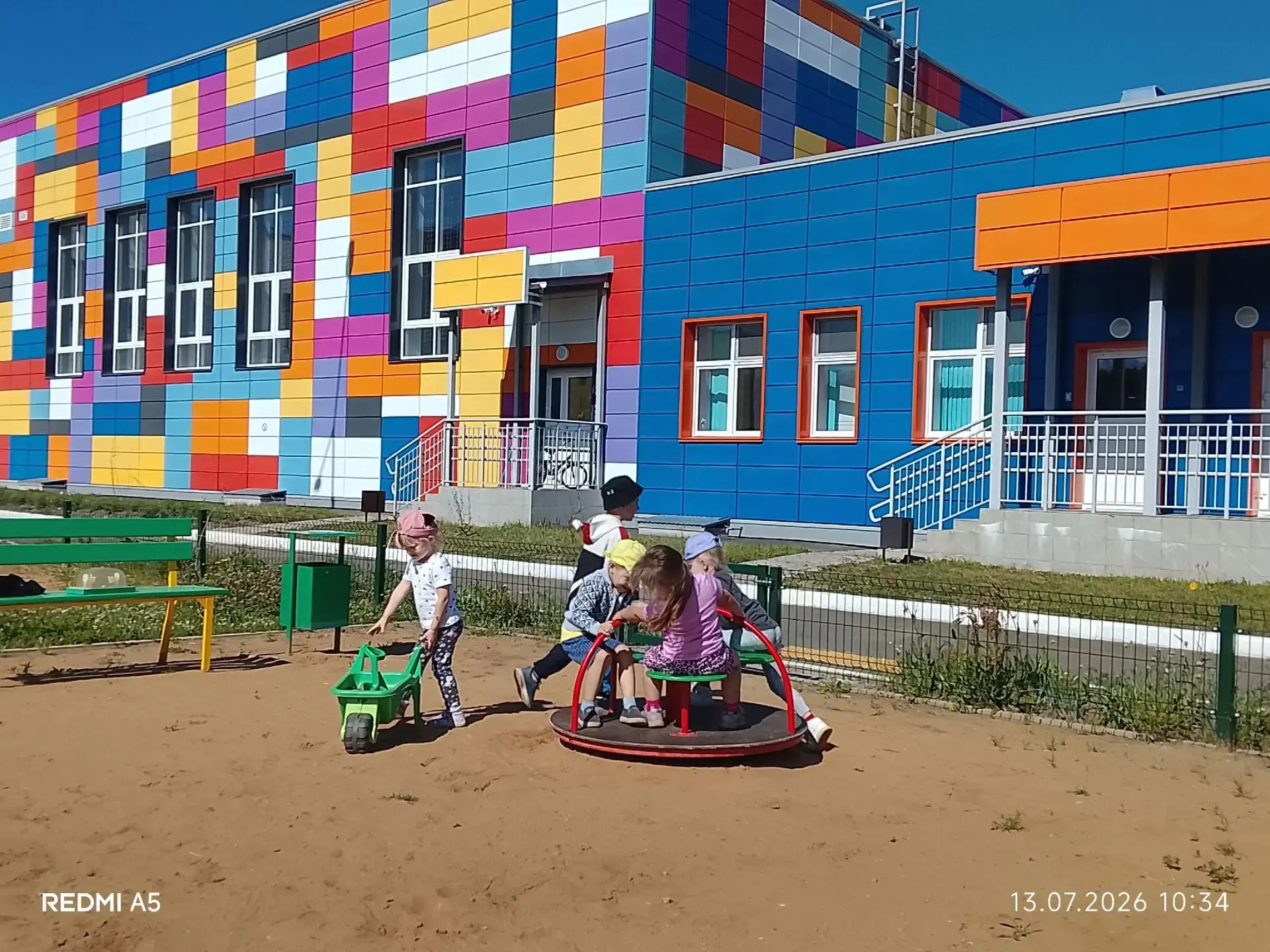 ☀️ Когда игра — это выбор ребёнка: про наши самостоятельные игры на прогулке ☀️
На прогулке мы специ