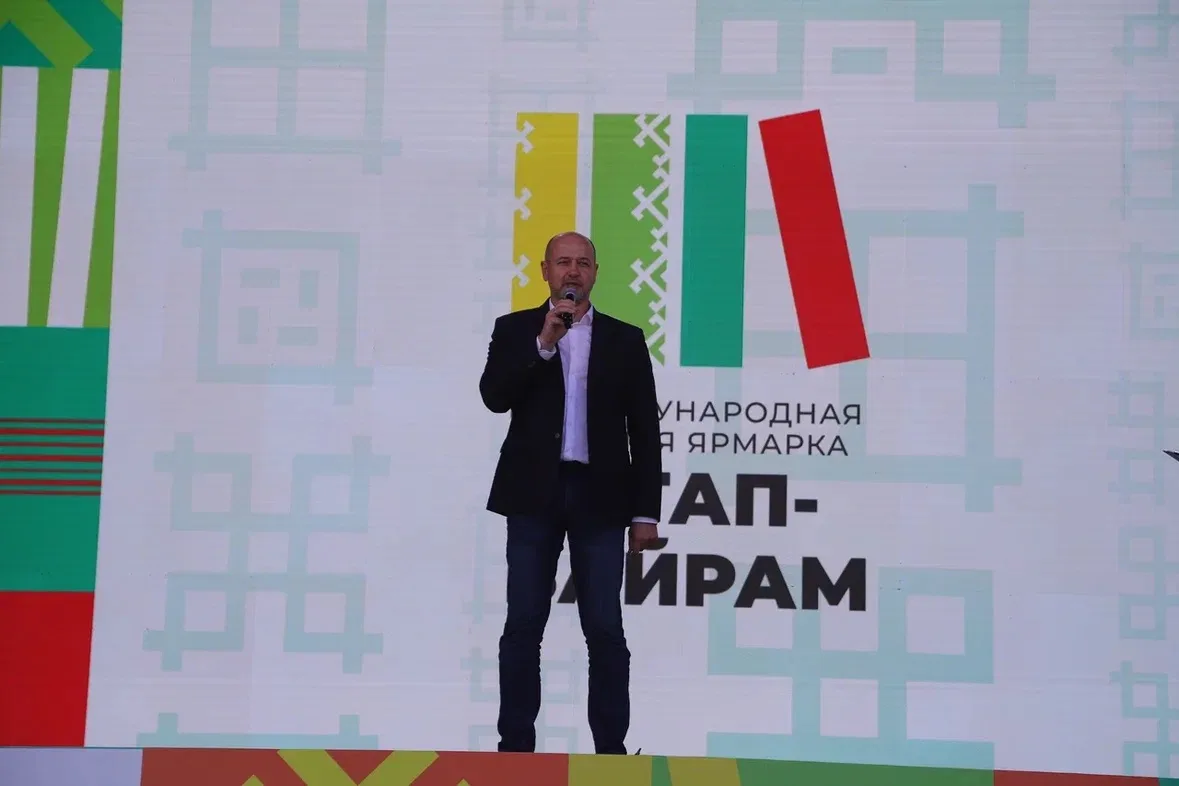 На «Китап-Байраме» наградили победителей конкурса «Книга года на Земле Урал-батыра»