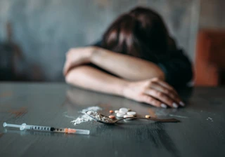 ❗Простые советы: как понять, что подросток употребляет наркотики

💉 Как распознать, что ваш ребенок