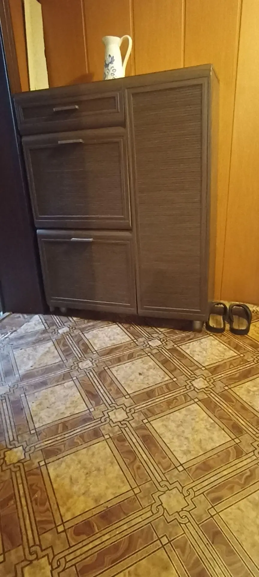 Продается тумба в хорошем состоянии. В -1.25 см Ш- 95 см телефон 89776899309 все вопрос...