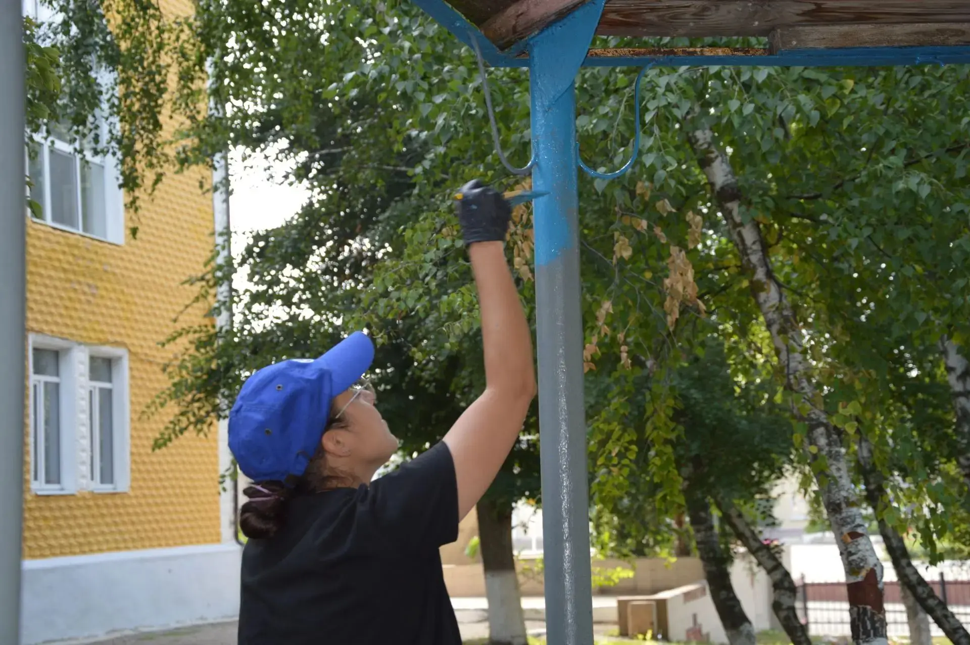 ‎🌳 МКУ «Благоустройство г. Жирновска» продолжает работать над созданием уюта в общественных простра