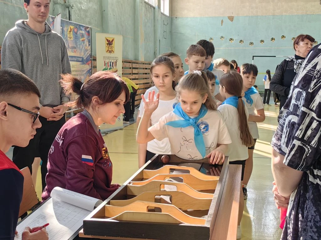 🎉 ПОЗДРАВЛЯЕМ НАШИХ ПРИЗЁРОВ! 🎉  От всей души поздравляем учеников 3В класса и классного руководител