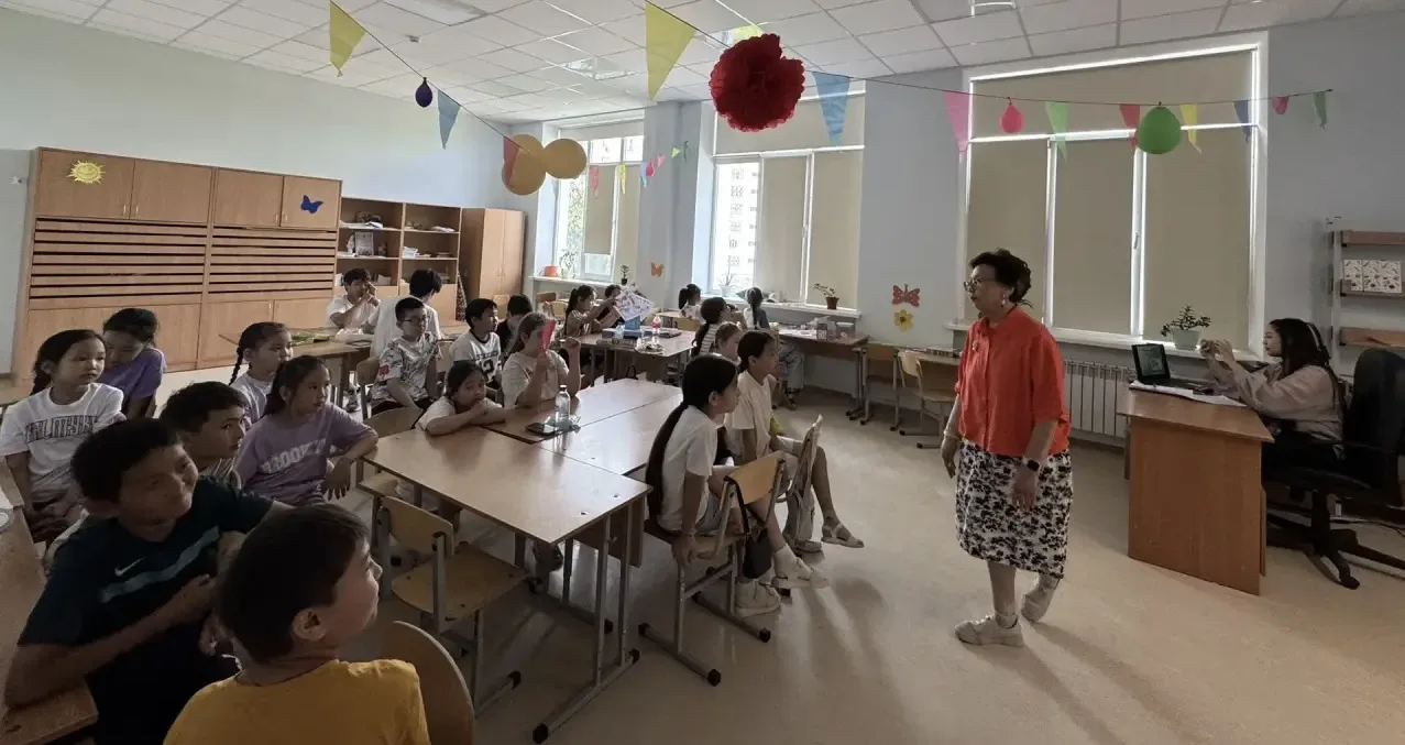 К нам в «Нарн» пришла самая настоящая волшебница чистоты! 
Сегодня с ребятами встретилась Татьяна Ал