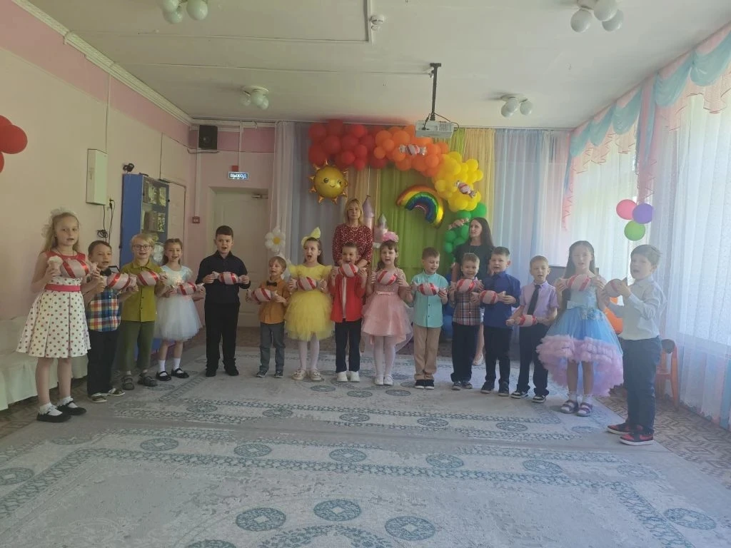 Выпускной в логопедической группе "Золотой ключик"
