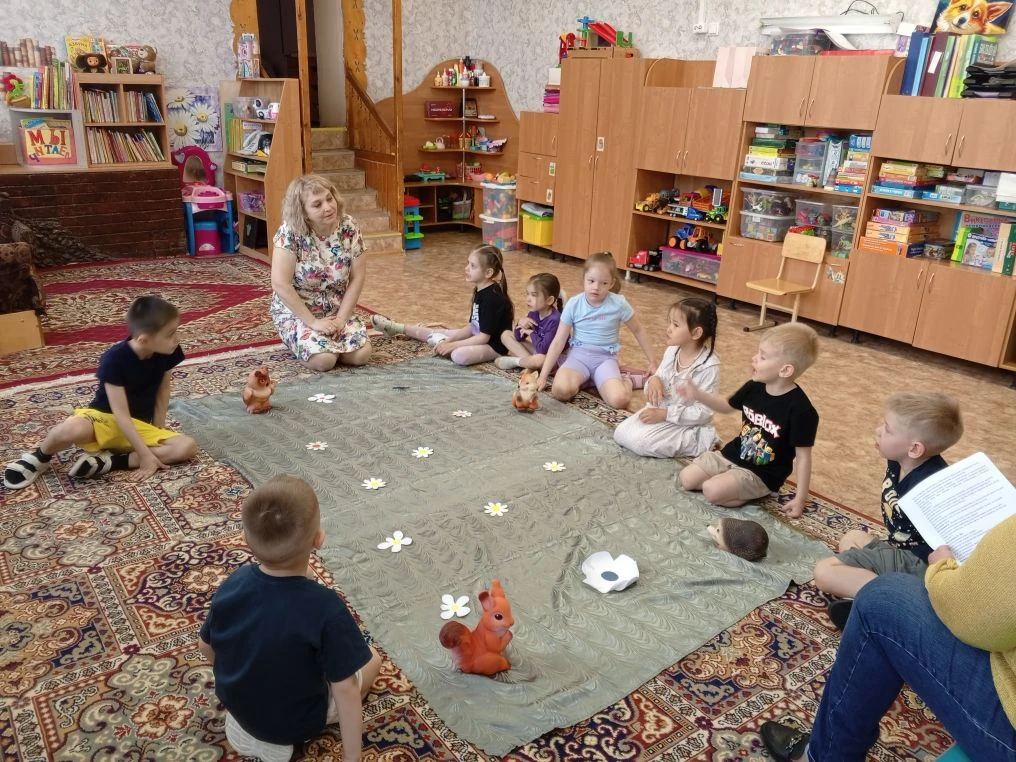 В старшей группе прошло увлекательное открытое занятие «Путешествие по экологической тр...