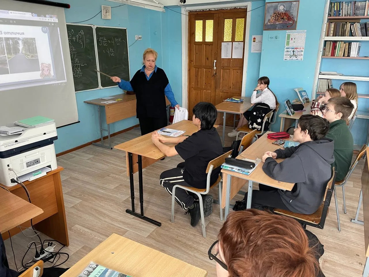 На этой неделе учащиеся 5-6 классов погрузились в мир экономики на уроках налоговой культуры и грамо