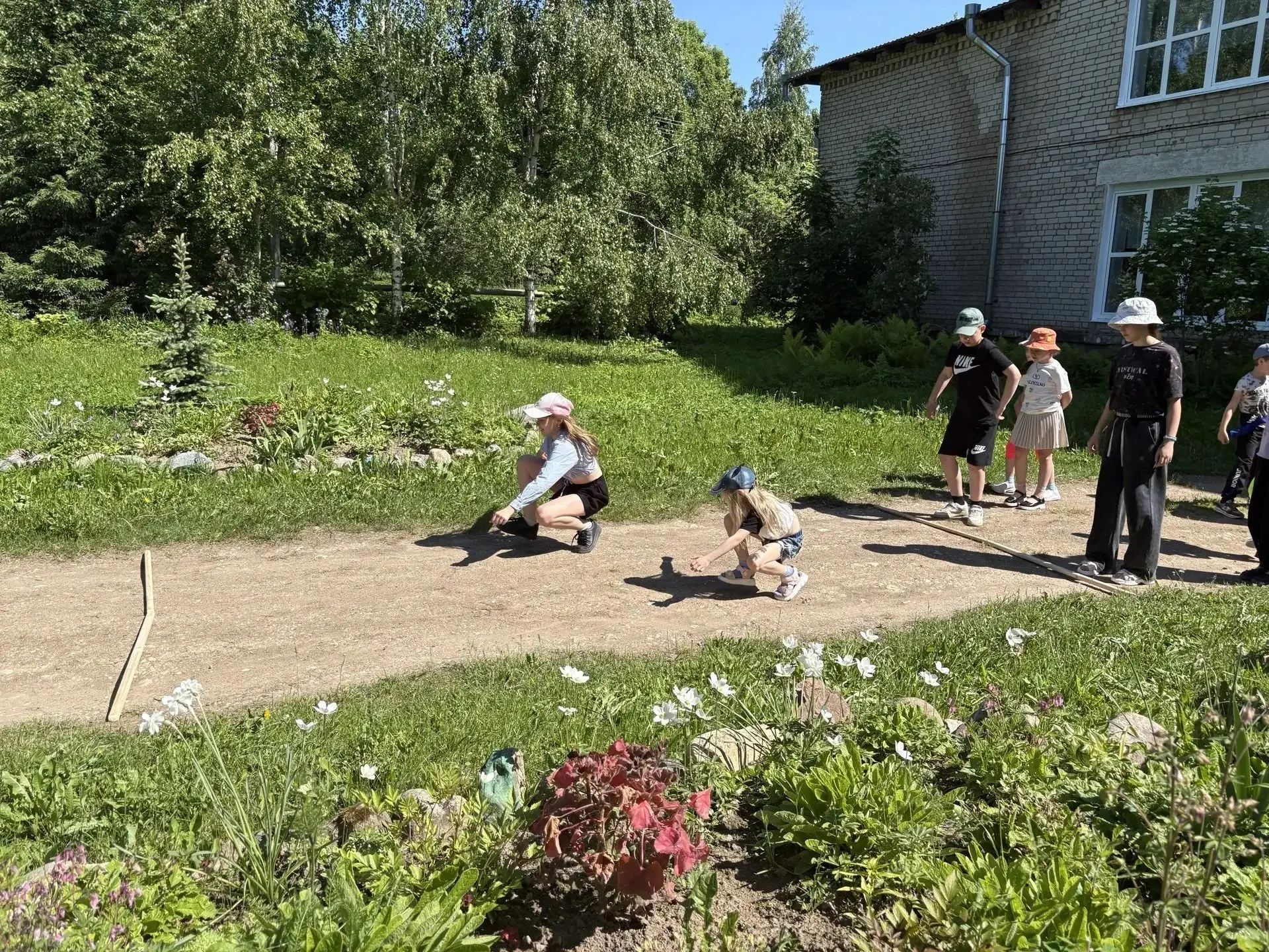 Наш летний лагерь продолжает свою работу. Сегодня дети посетили Страшевический Сельский...